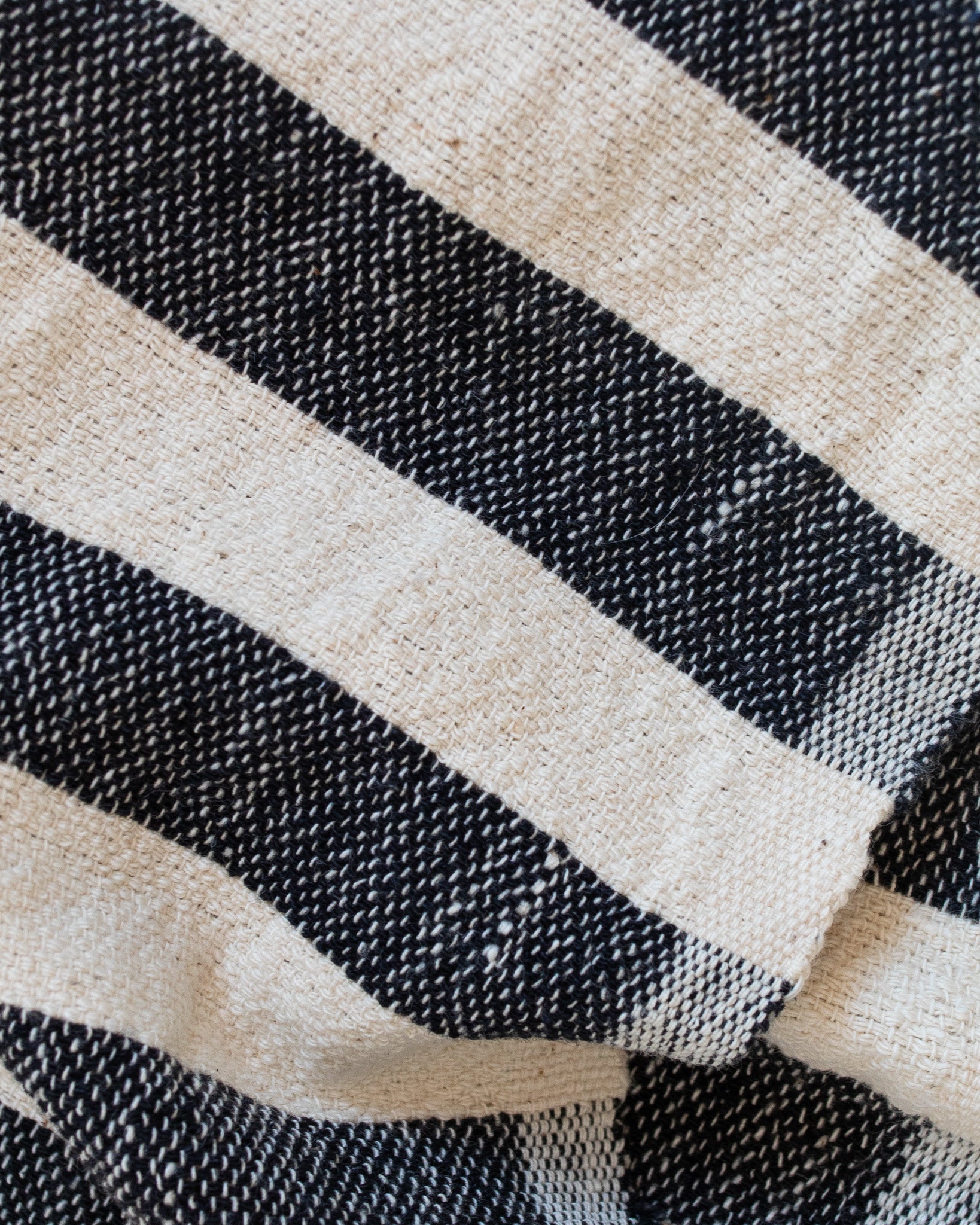 Black Stripe Towel - Thumbnail 5