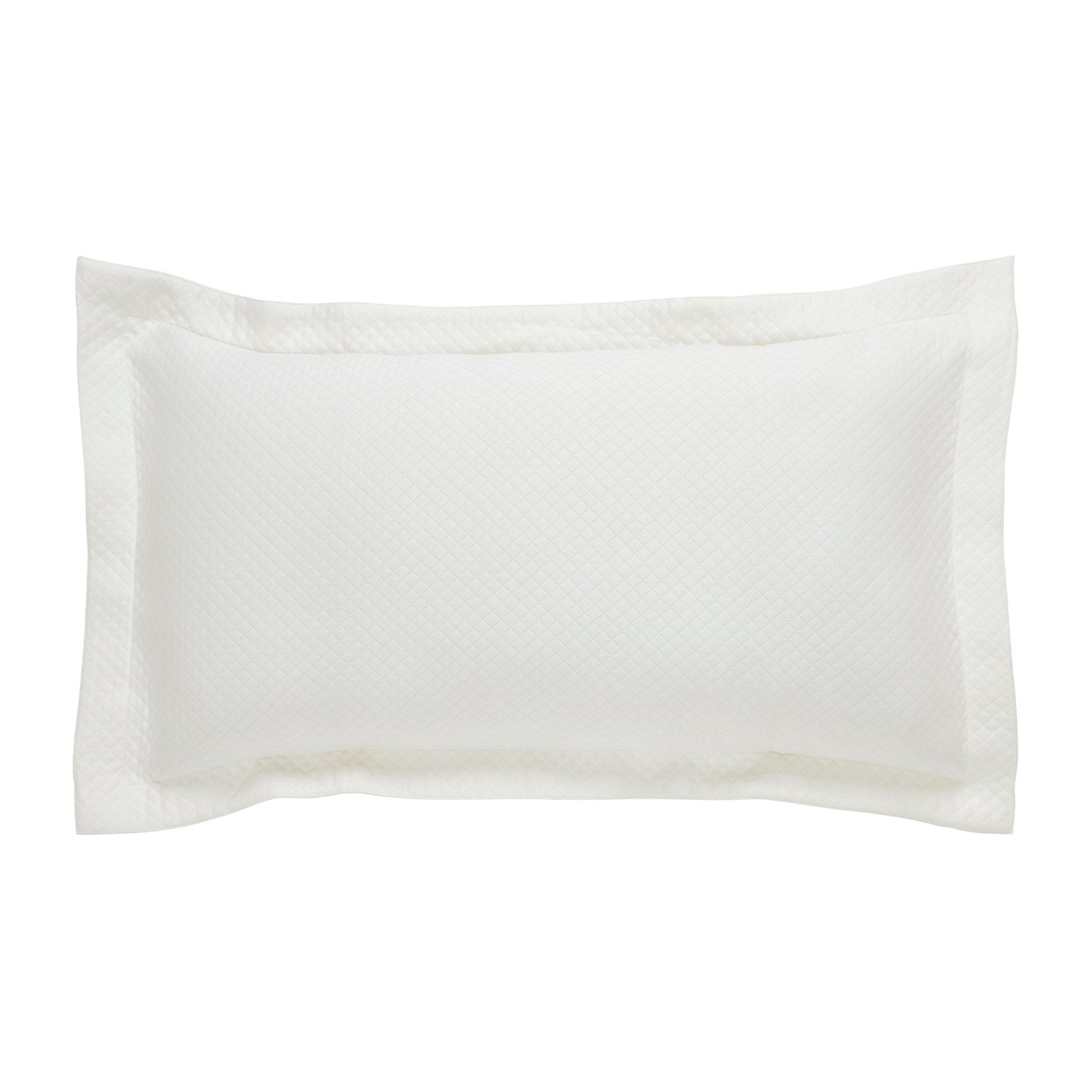 KS-189-2036_1|Pure white textured quilt with delicate diamond quilting, adding subtle elegance and a soft, comfortable layer to bedding.