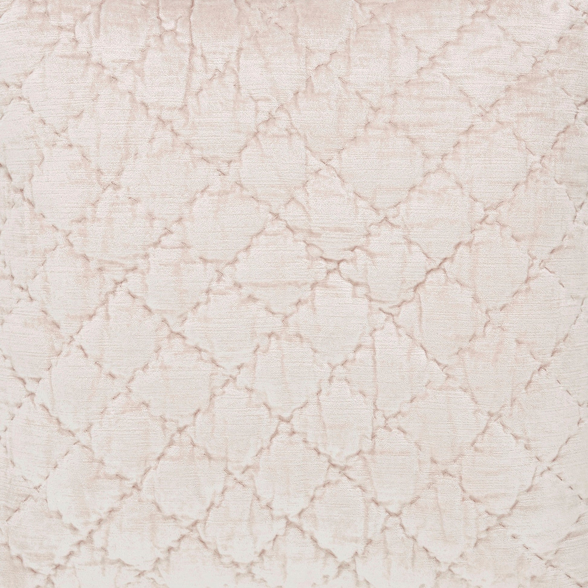 QT-342-11096_6|Plush champagne gold quilt featuring a classic diamond-quilted pattern, adding elegance and warmth to bedding.