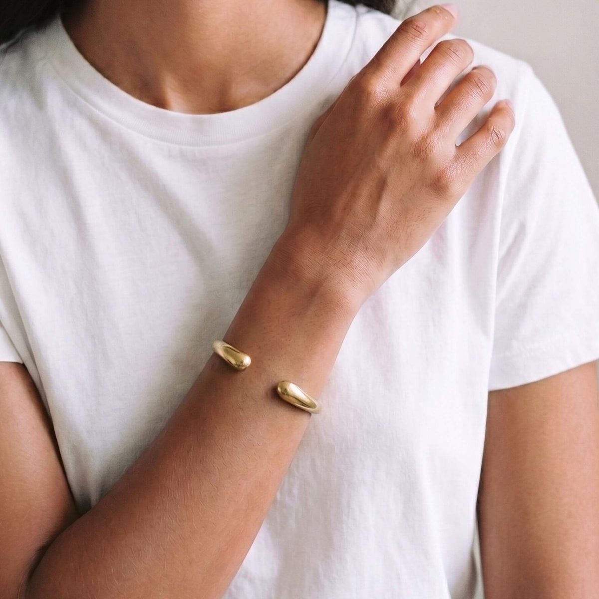 Teardrop Brass Cuff Bracelet | Asali Ecodunia