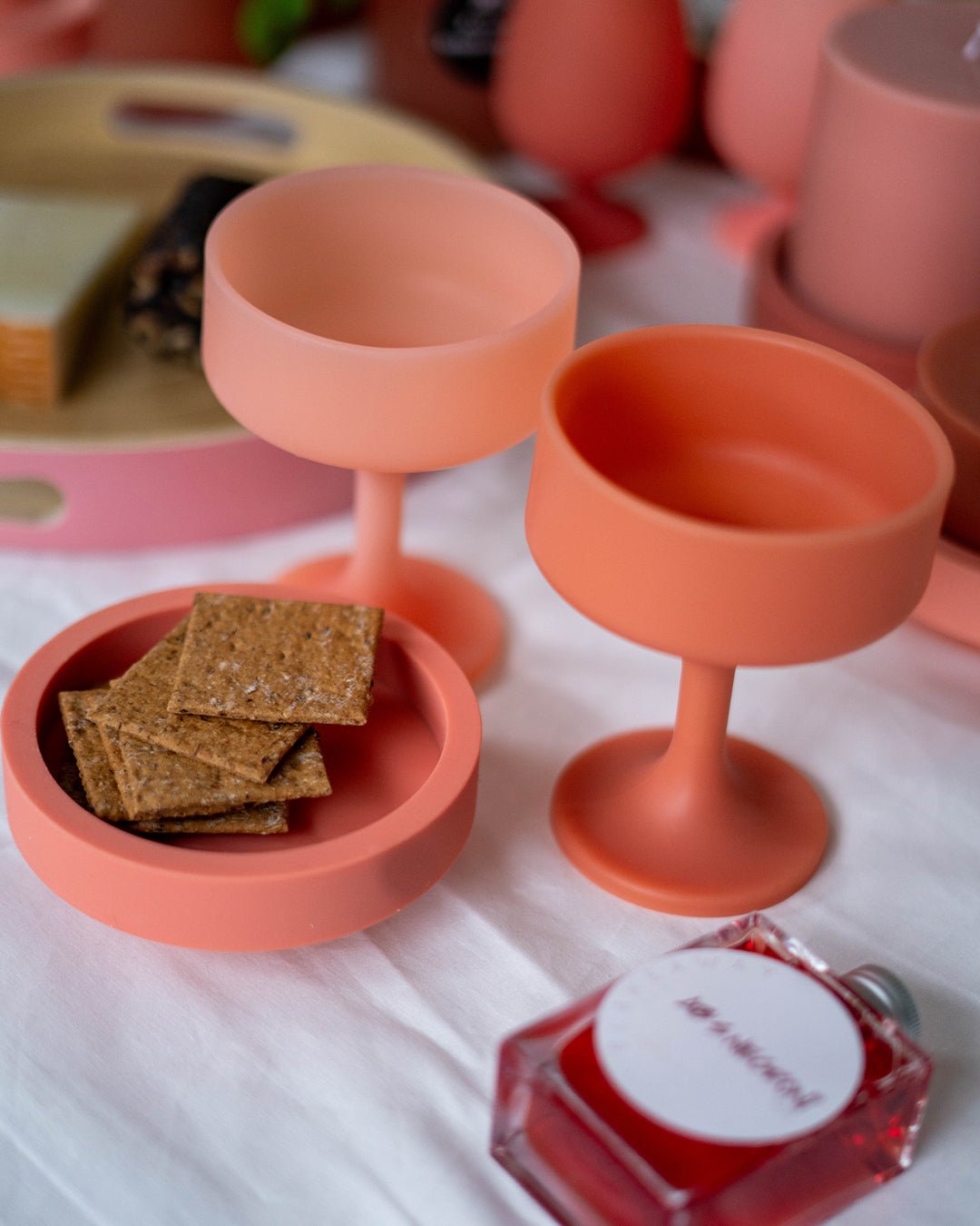 terra + peach | mecc | silicone unbreakable cocktail glasses - porter green | style + sustainability