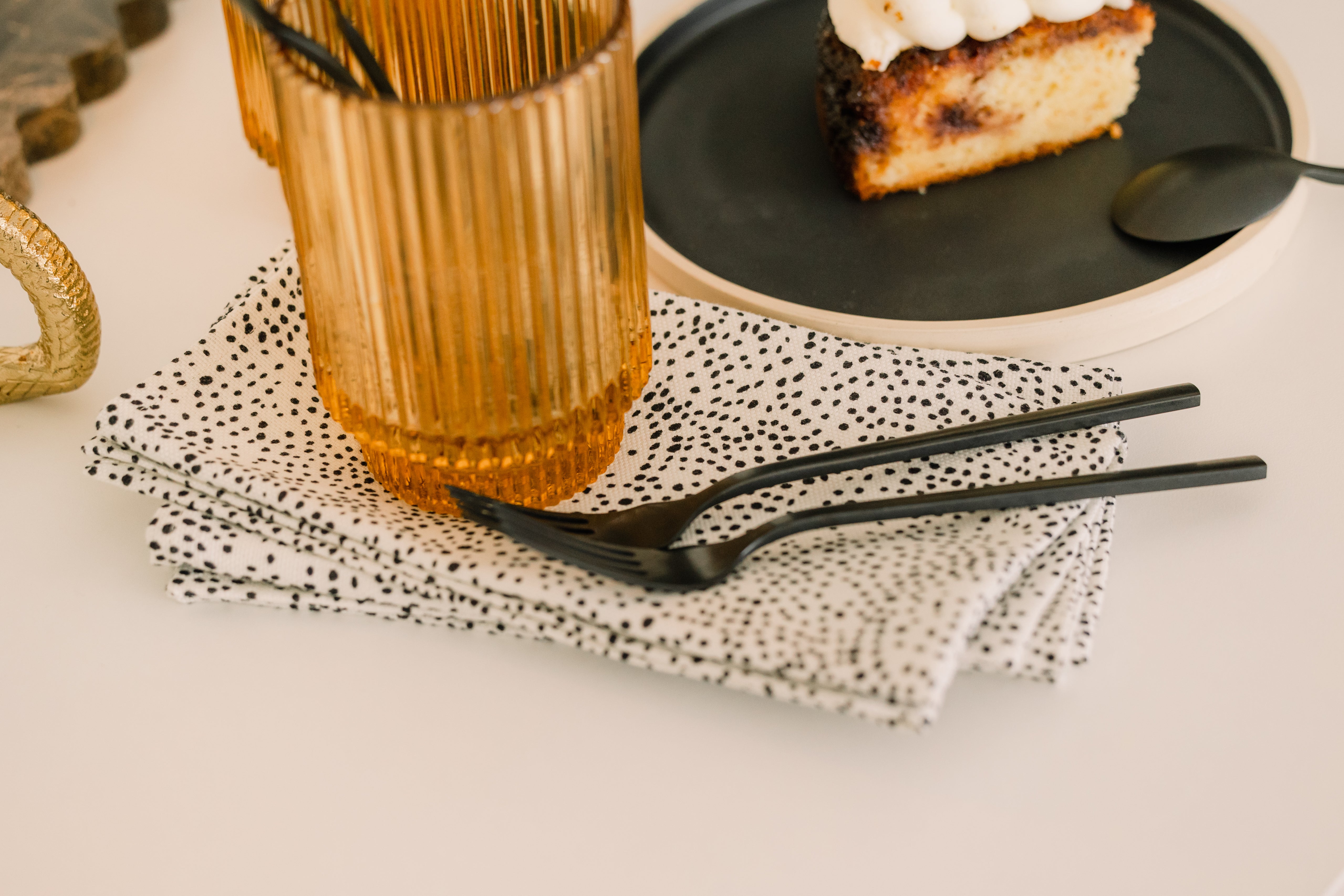 Palizada in Albatross - Pair of Napkins - Thumbnail 4