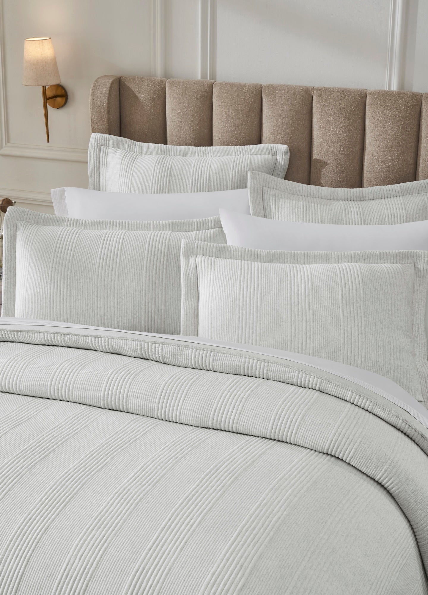 DT-043-9092_3|Close-up of light grey ribbed texture duvet cover, shams, and pillows, showcasing premium soft bedding details.