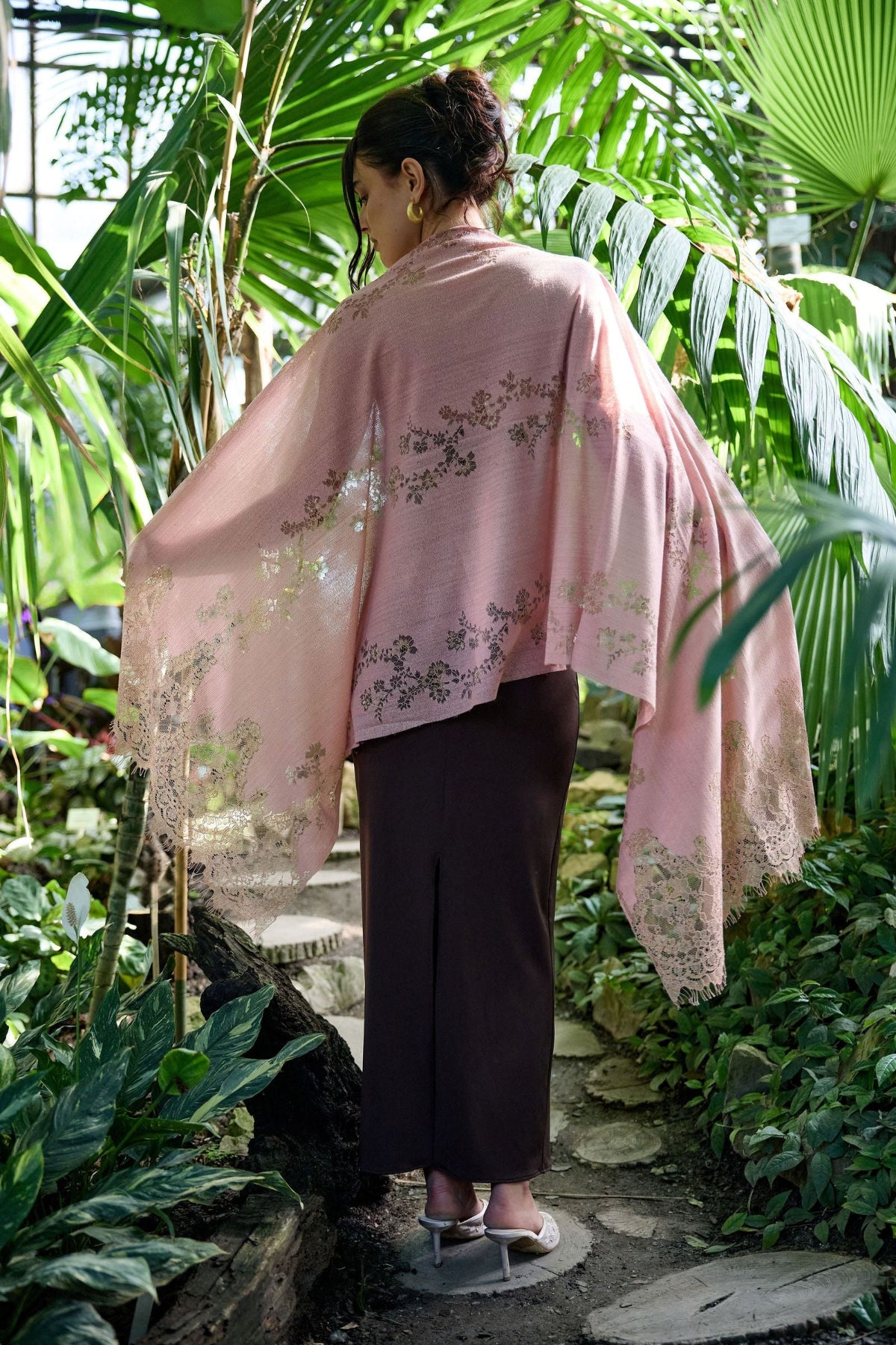 Luminous Lace Shimmer Scarf - Pink