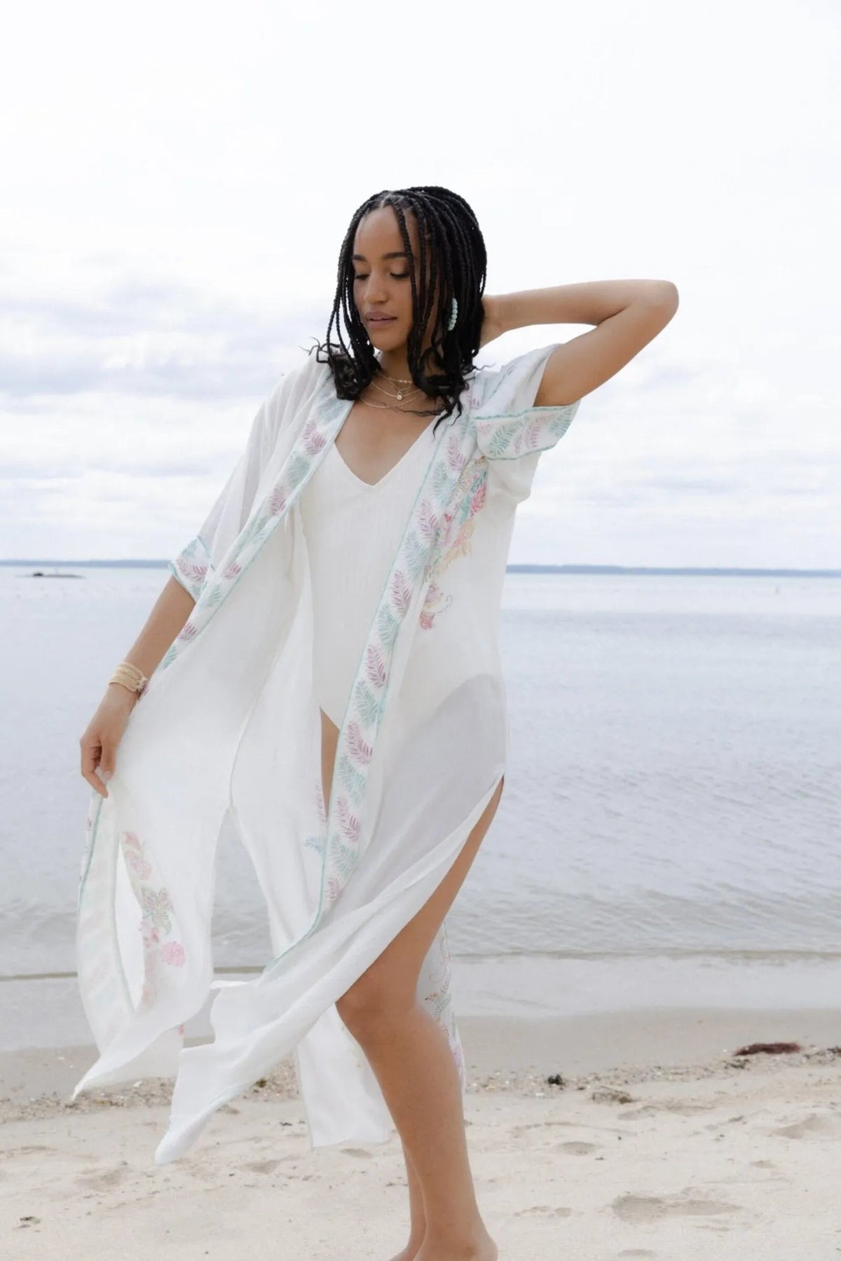 Flowy Paisley Kimono Long - White