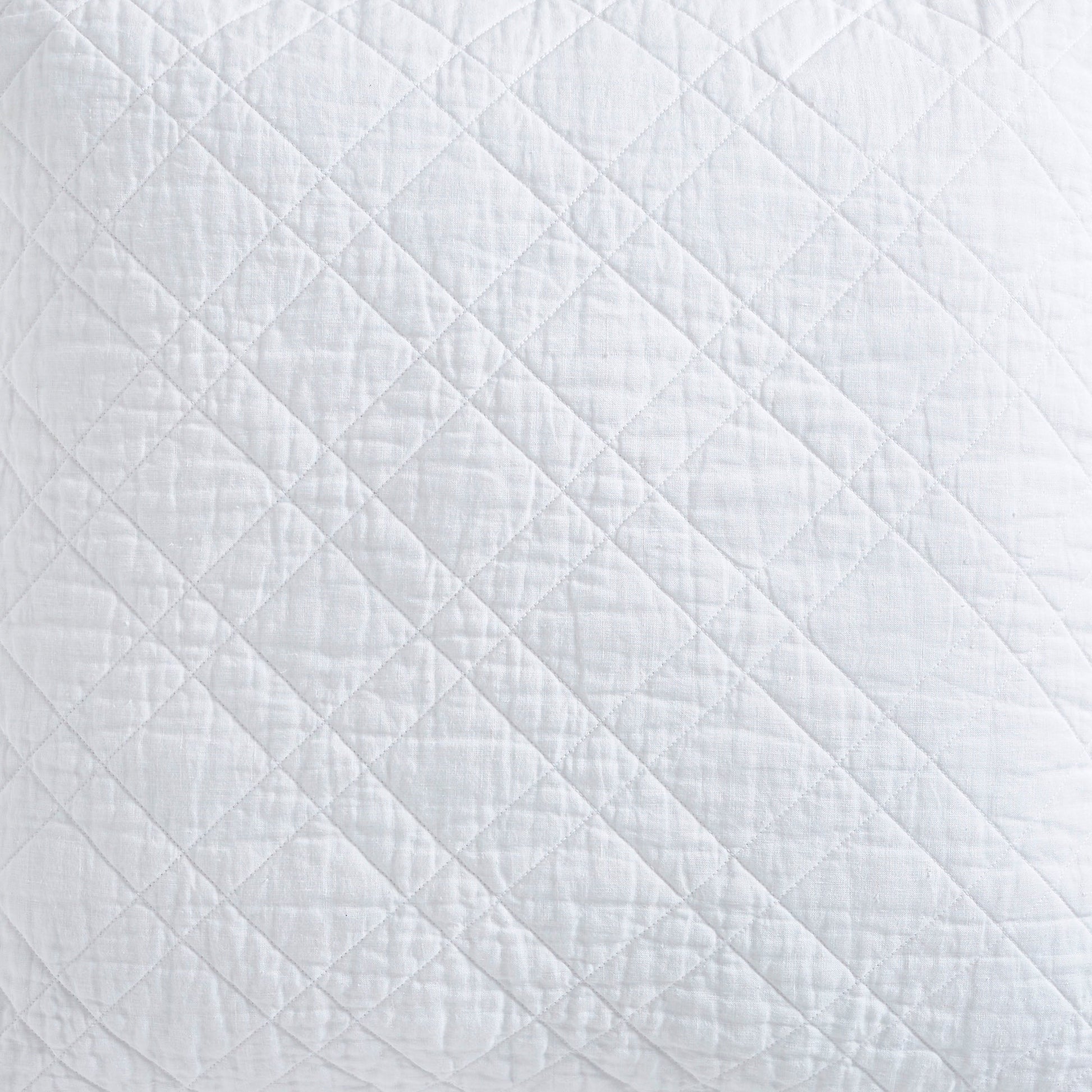 CL-253-9496_7|Elegant off-white quilted coverlet, soft cotton bedding featuring a stylish diamond stitch pattern, perfect for chic bedroom decor.