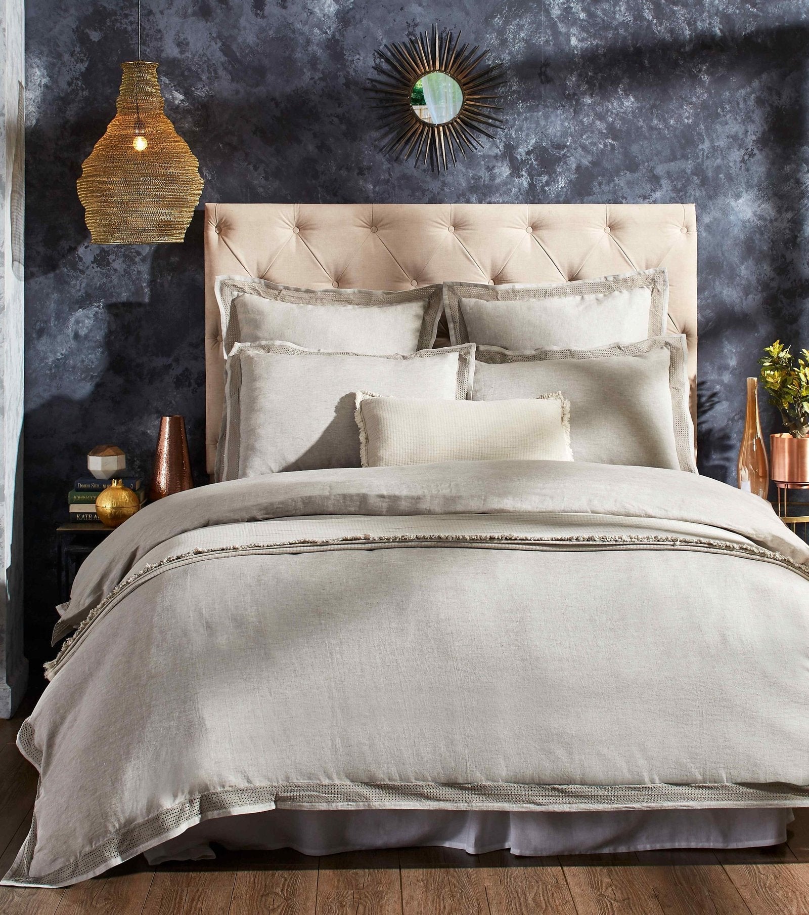 DT-022-9092_2|Luxury cream linen duvet cover with elegant fringe trim, perfect for a cozy bedroom aesthetic, queen/king size.