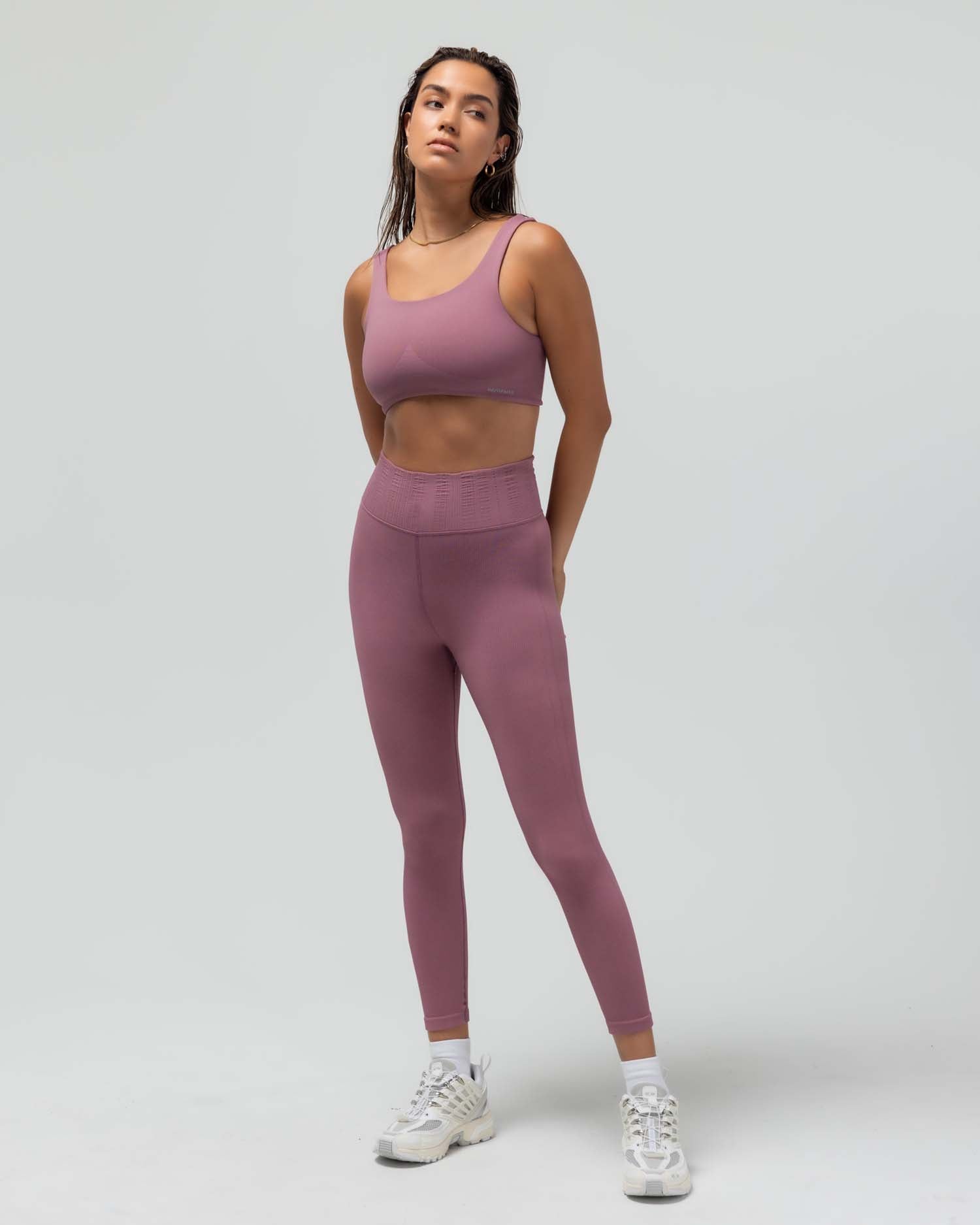 MAUVE
