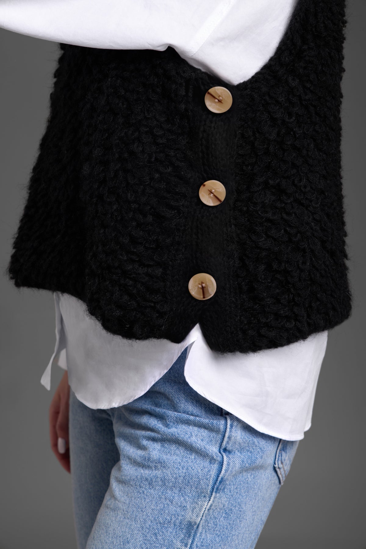 Looped Knit Sweater Vest - Black