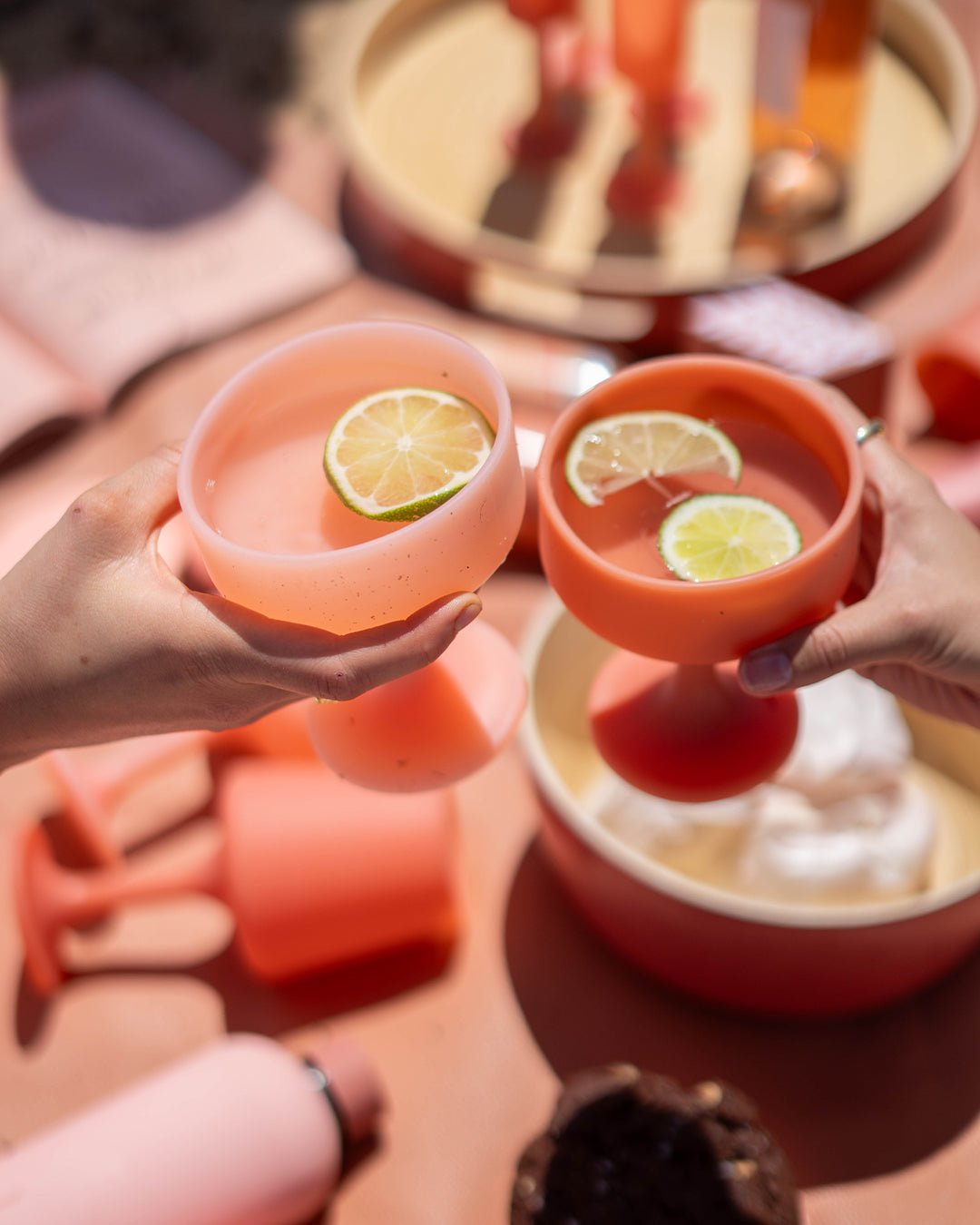 terra + peach | mecc | silicone unbreakable cocktail glasses - porter green | style + sustainability