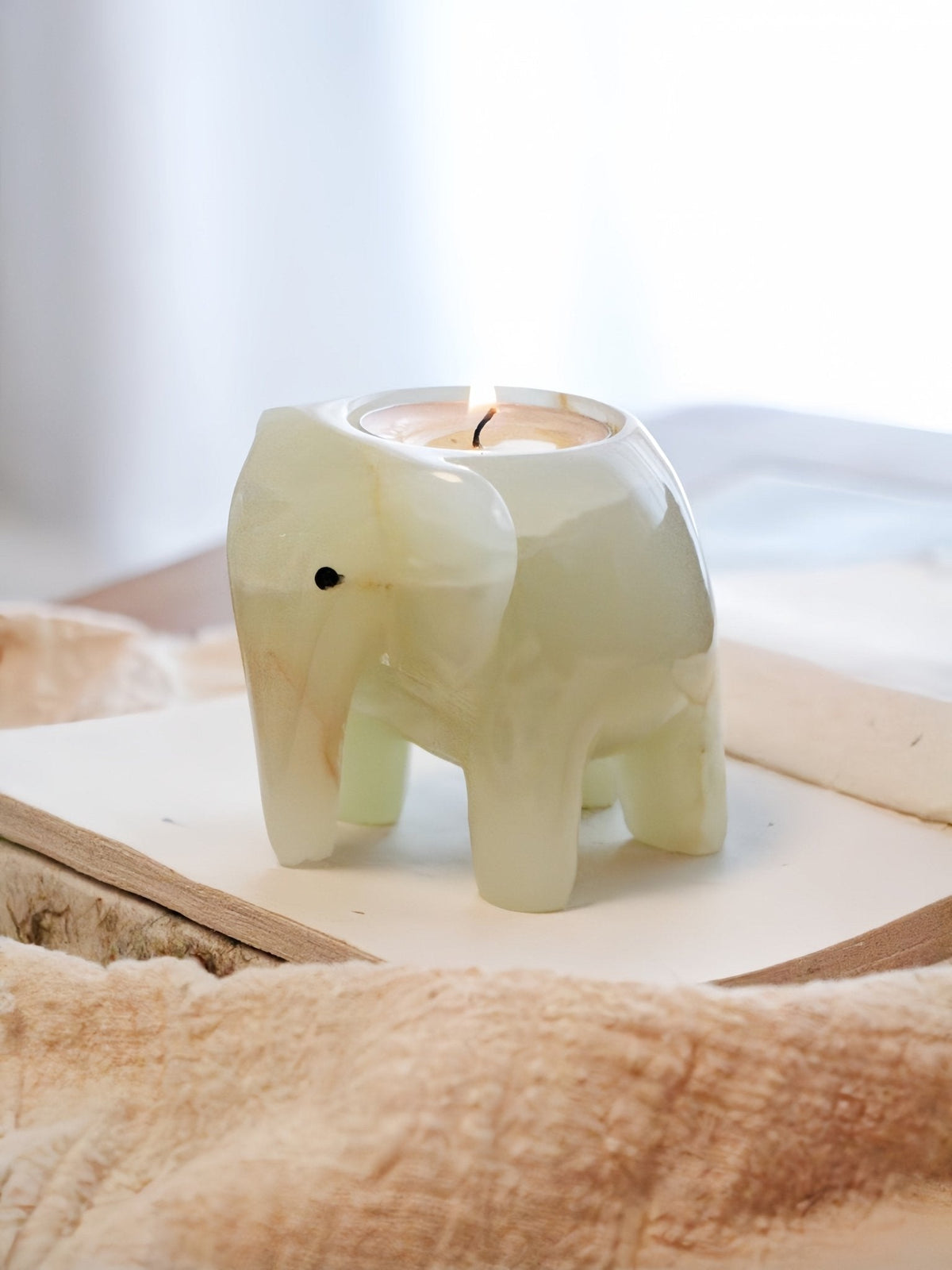Gentle Giant 2-in-1 Incense Burner & Tealight Candle Holder – Cute Modern Stoneware Decor for Nordic & Hygge Homes -Candle Holders- Gentle Giant 2-in-1 Incense & Tealight Holder - INSPECIAL HOME