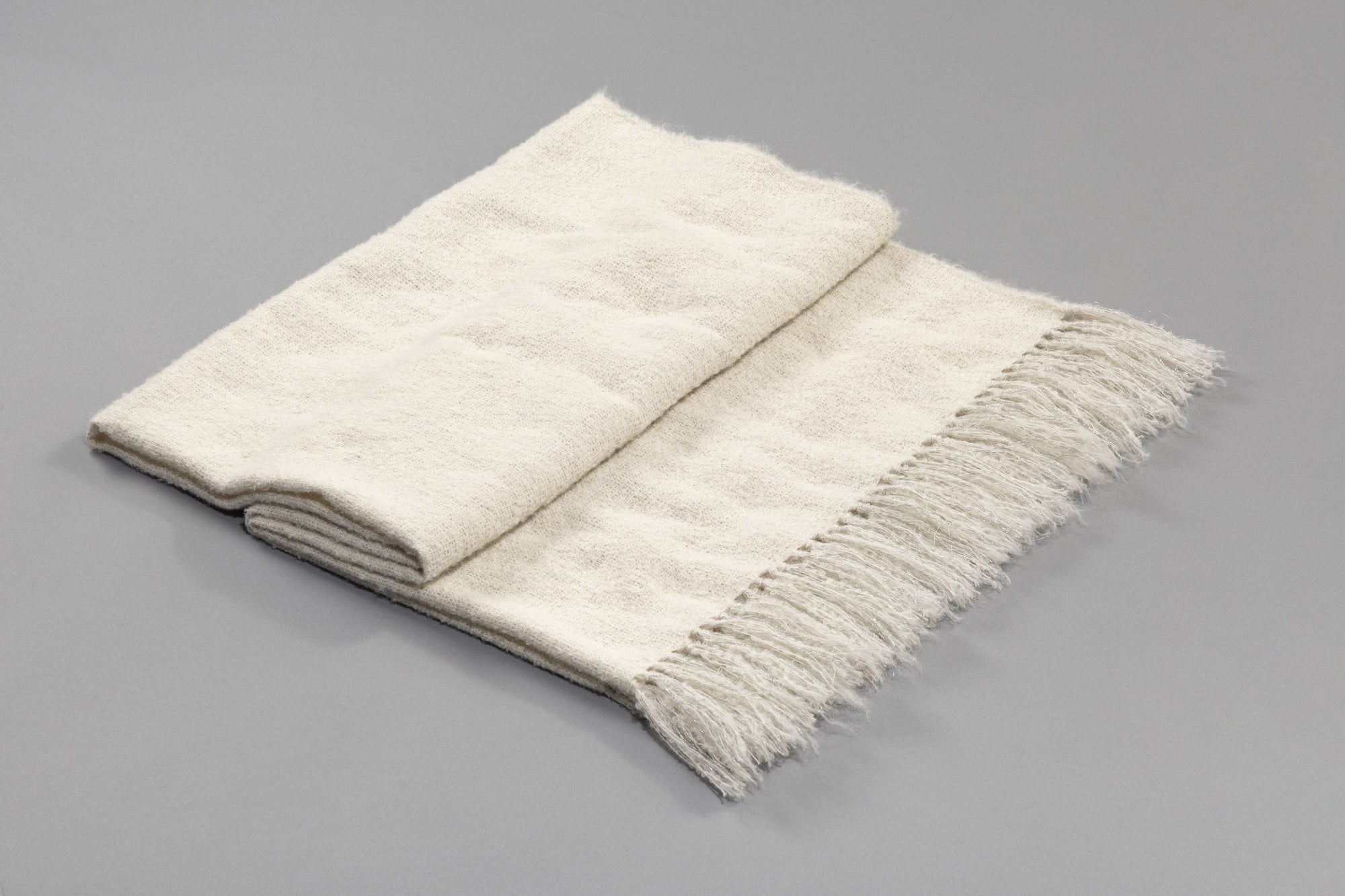 Handwoven Boucle Alpaca Throw - Ivory