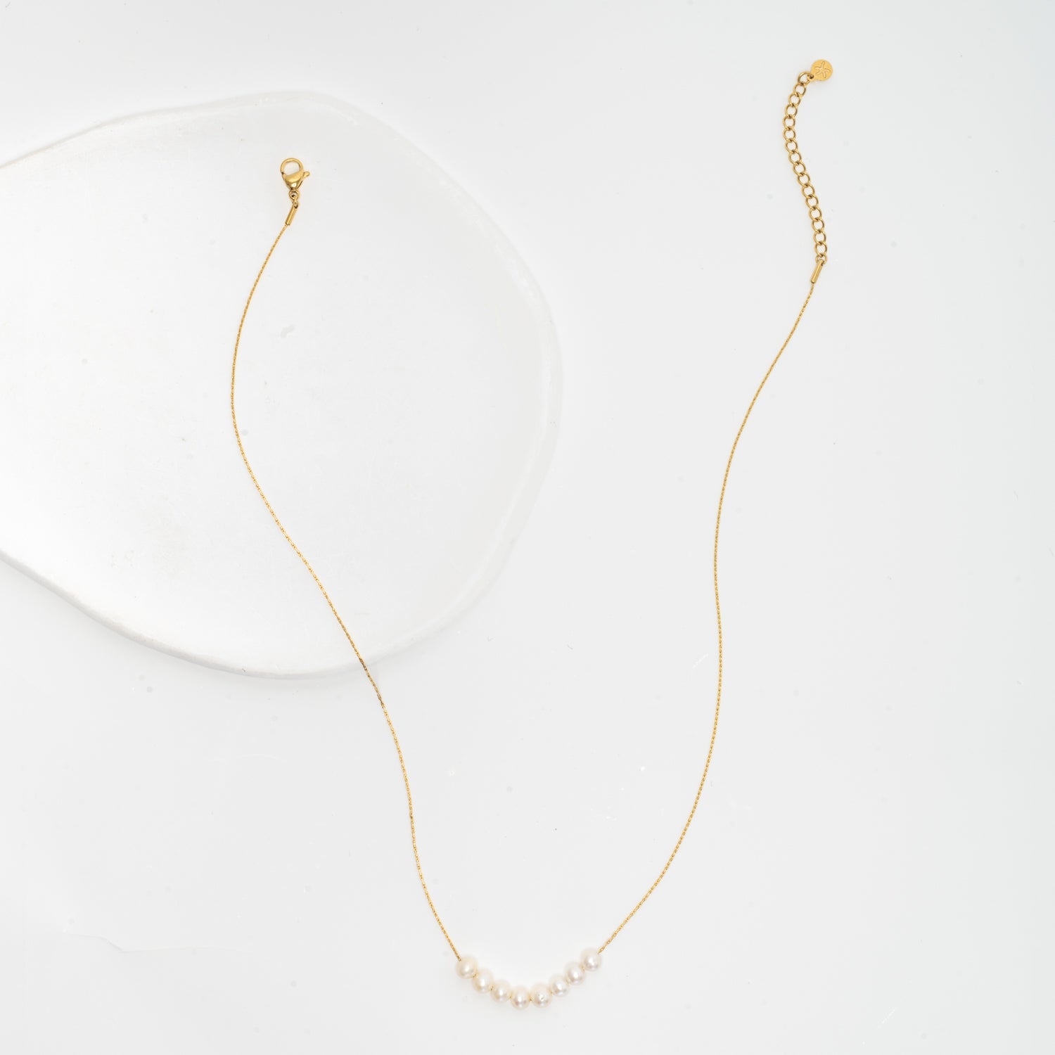 Pearl gold necklace for women, creative gift ideas for Christmas, fair trade store online 
