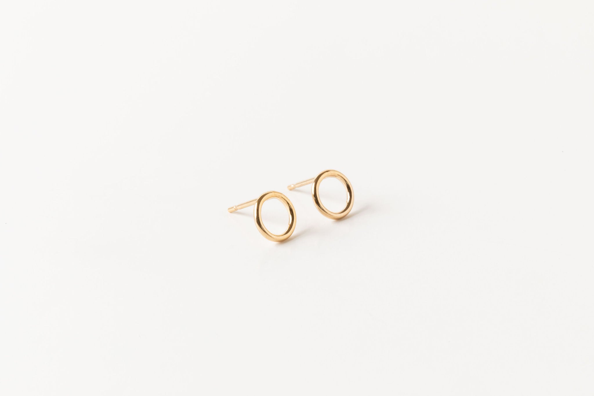 Margo Petite Circle Studs | Gold Fill