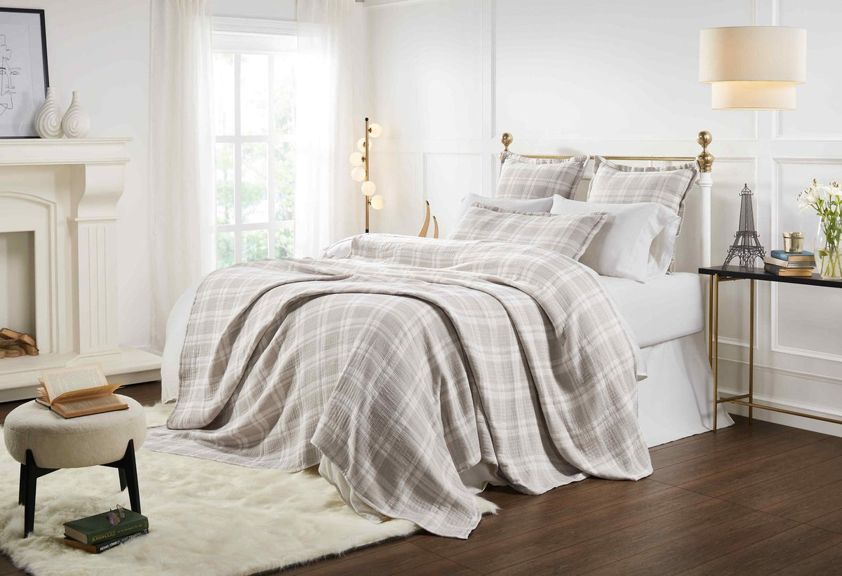 BT-120-9496_5|Expansive view of a cozy beige and white plaid blanket on a bed, enhancing bedroom style with comforting warmth.