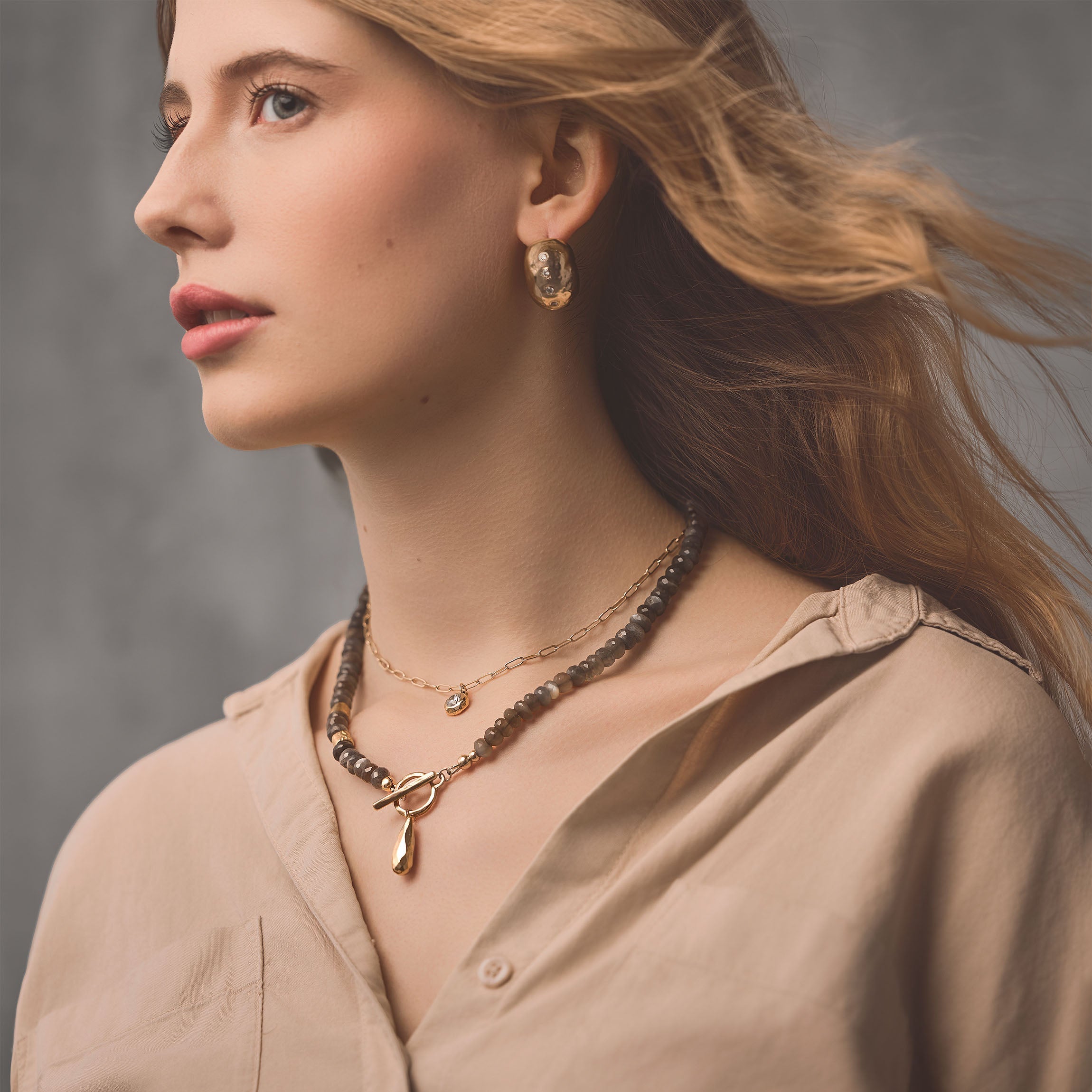 Golden Teardrop Moonstone Necklace