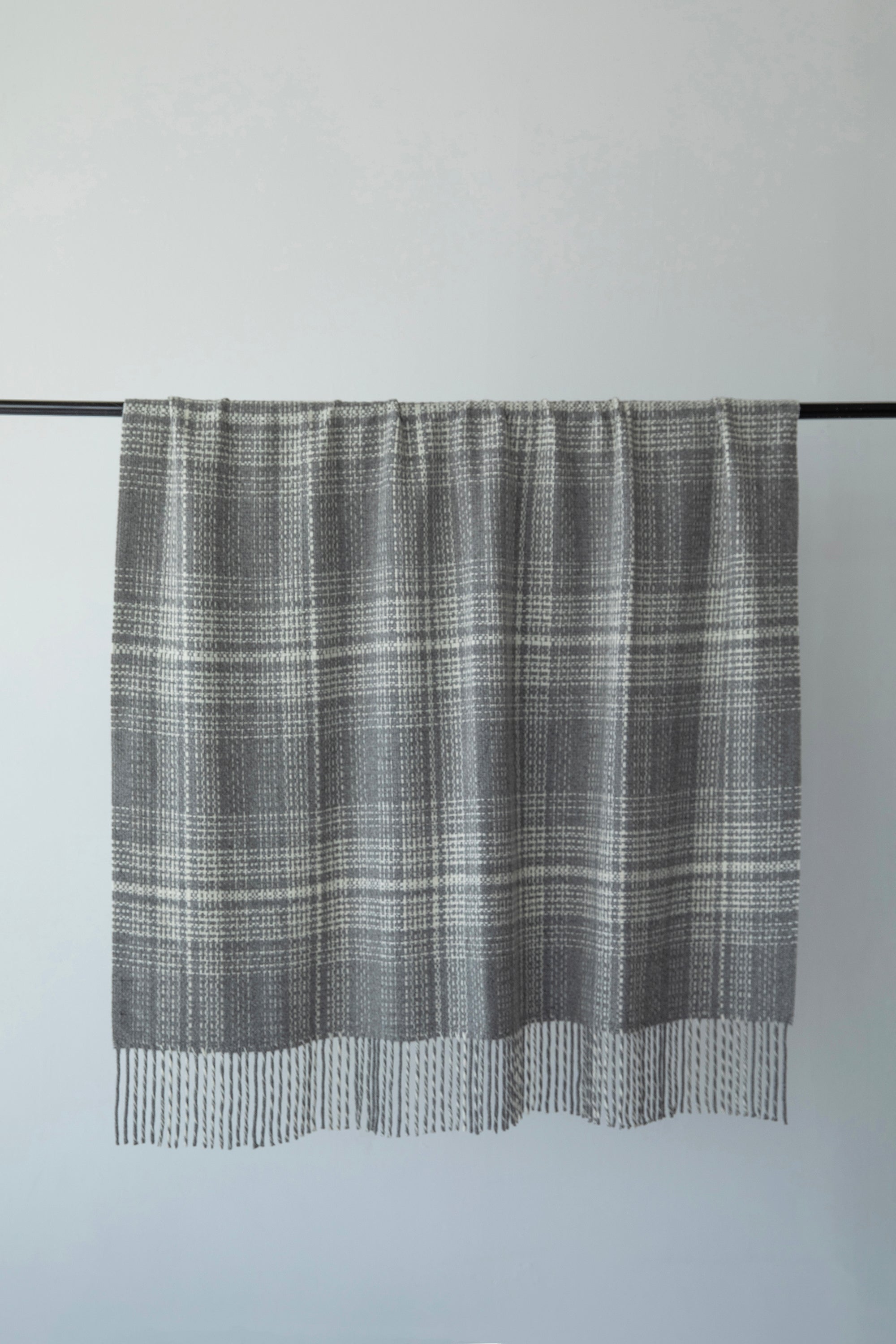 Rustic Alpaca Plaid Throw - Grey
