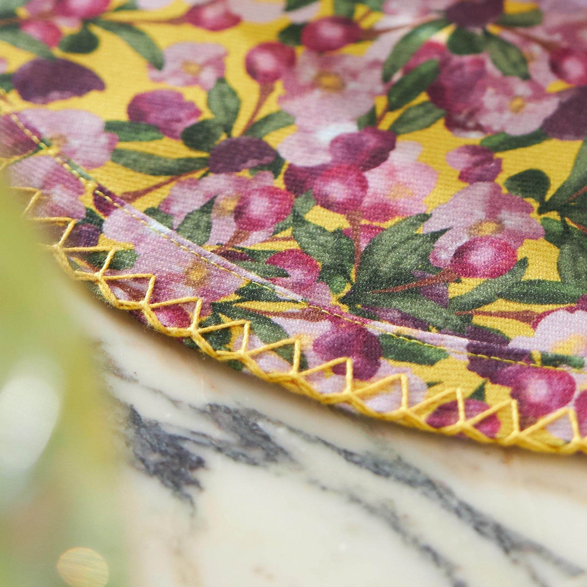 6 Round Placemats Romance is Dead Yellow - Sophie Williamson Design