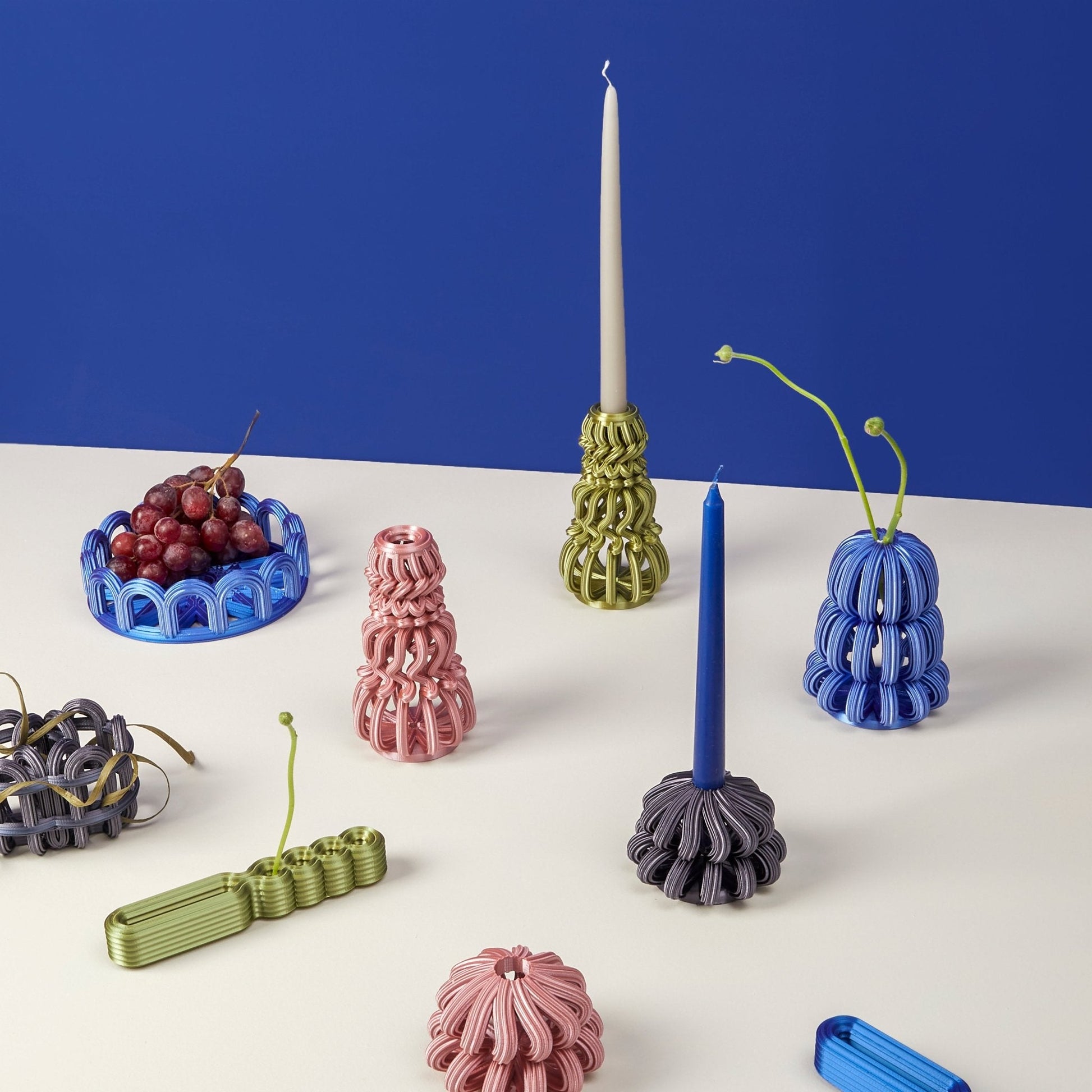 Frosting Loop Candle Holders - Form&Seek