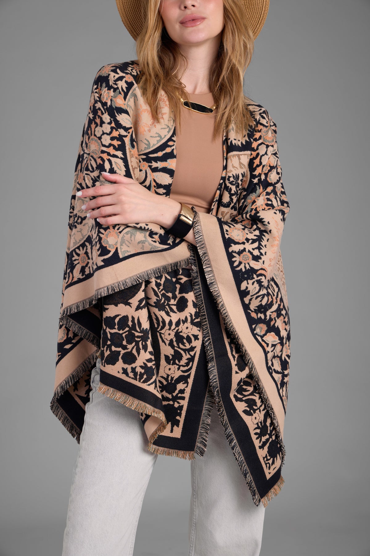 Paisley Reversible Ruana - Beige