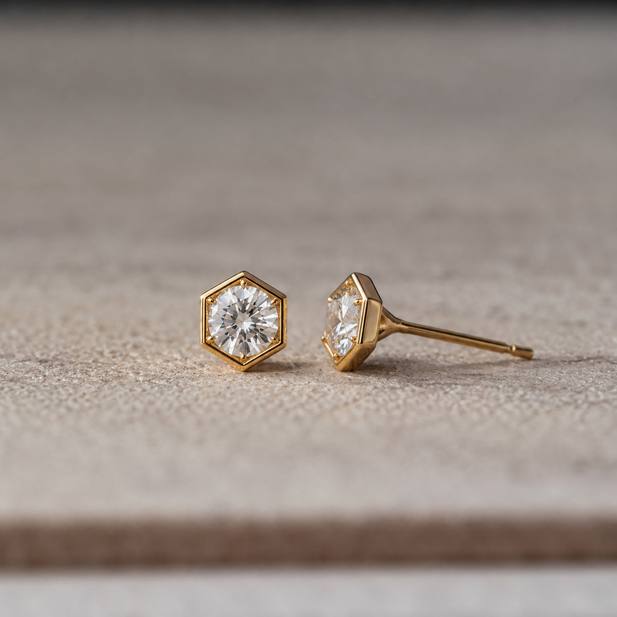Miel de Abeja 18K Gold Diamond Earrings
