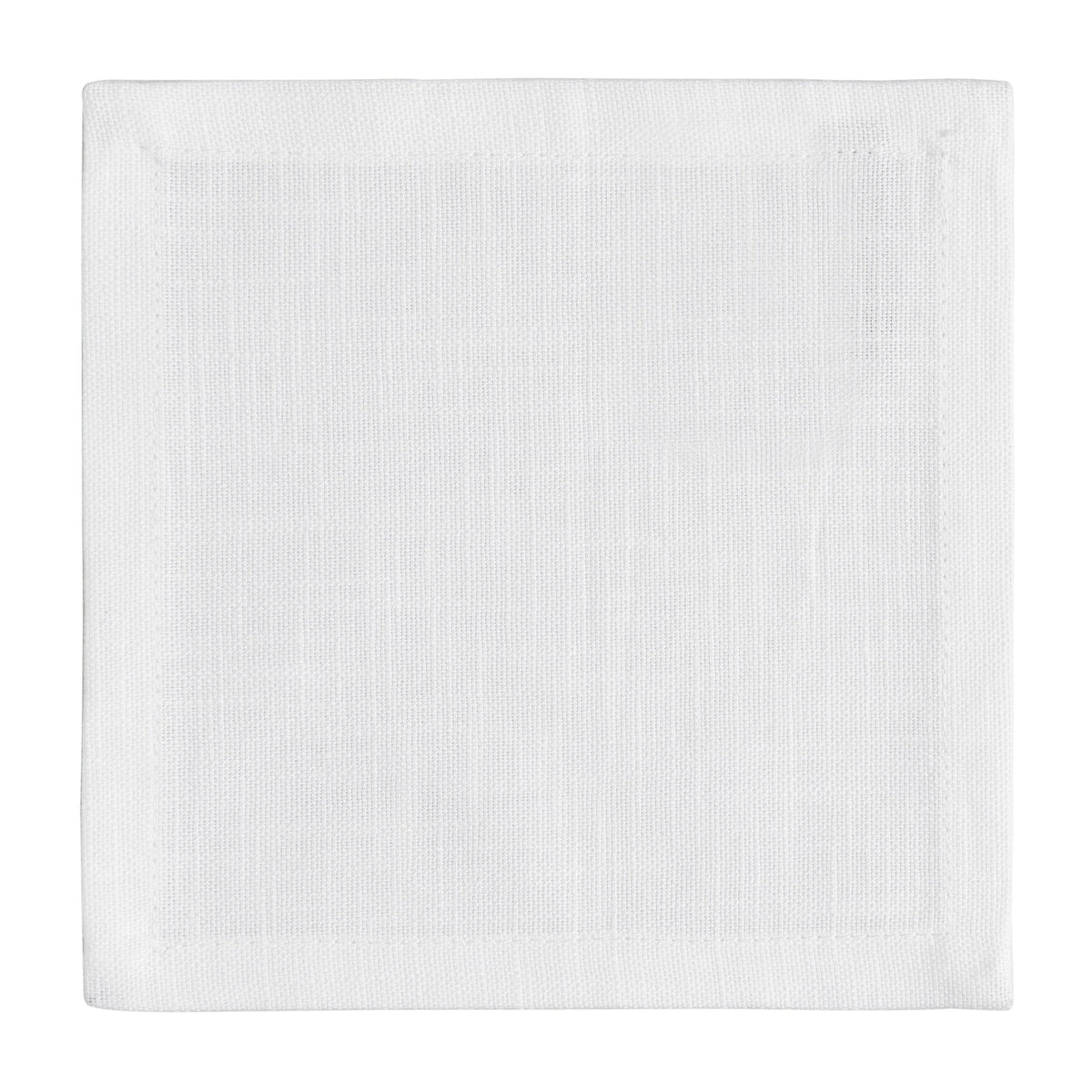 CNP-4909-66_3|Detailed close-up of a single elegant white linen napkin, showcasing its fine texture for a sophisticated place setting.