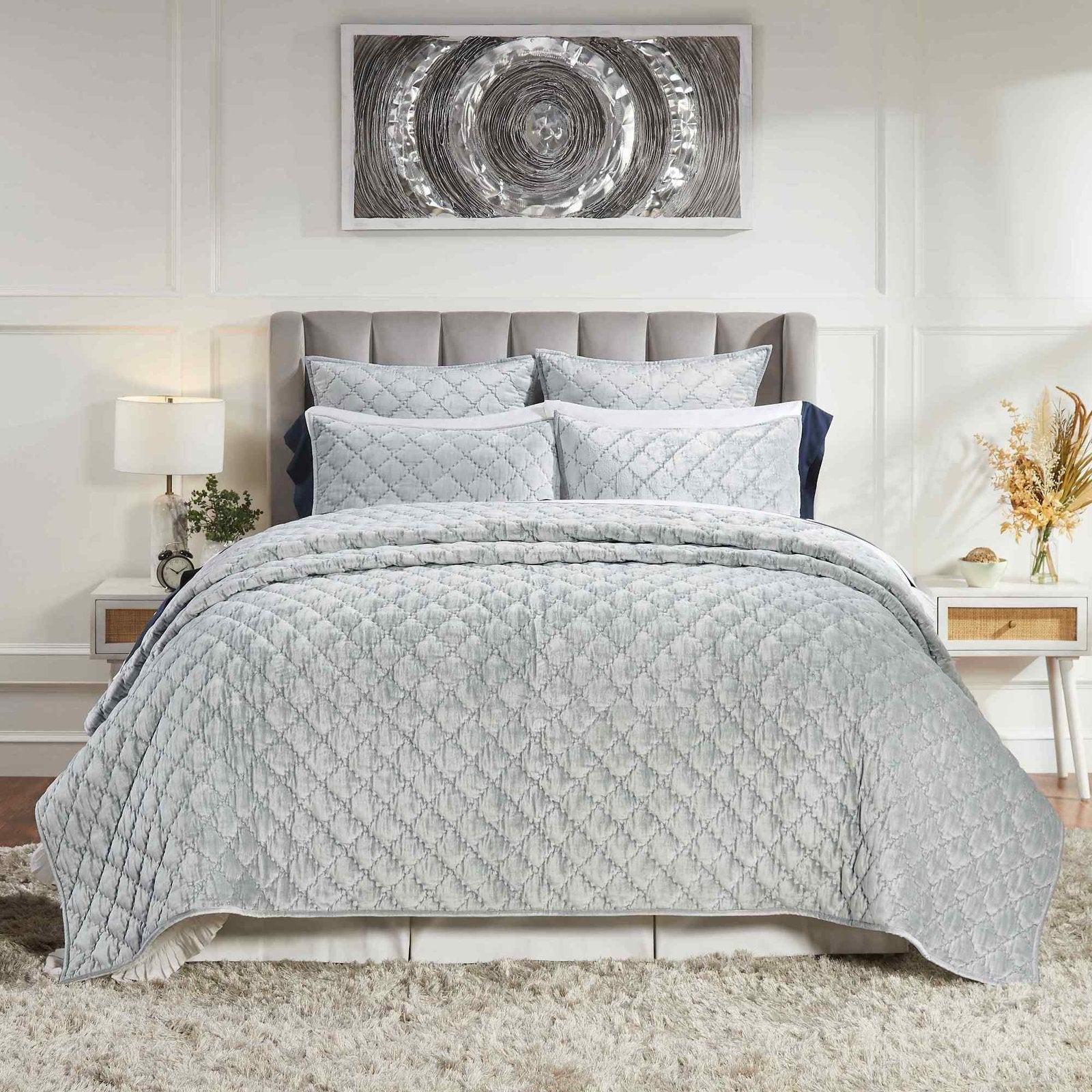 QT-356-9496_1|Luxurious light grey blue quilt set with diamond quilting. Elegant bedding for a modern and comfortable bedroom aesthetic.