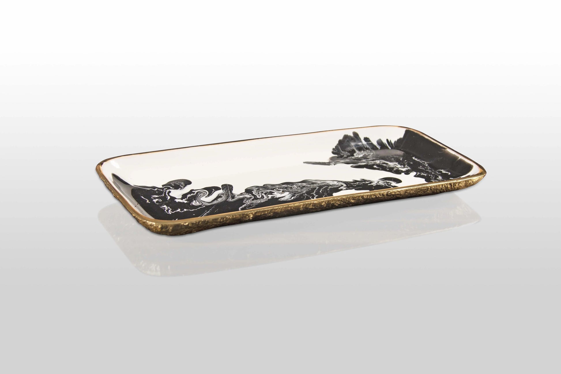 Bianco Nero Rectangular Trays