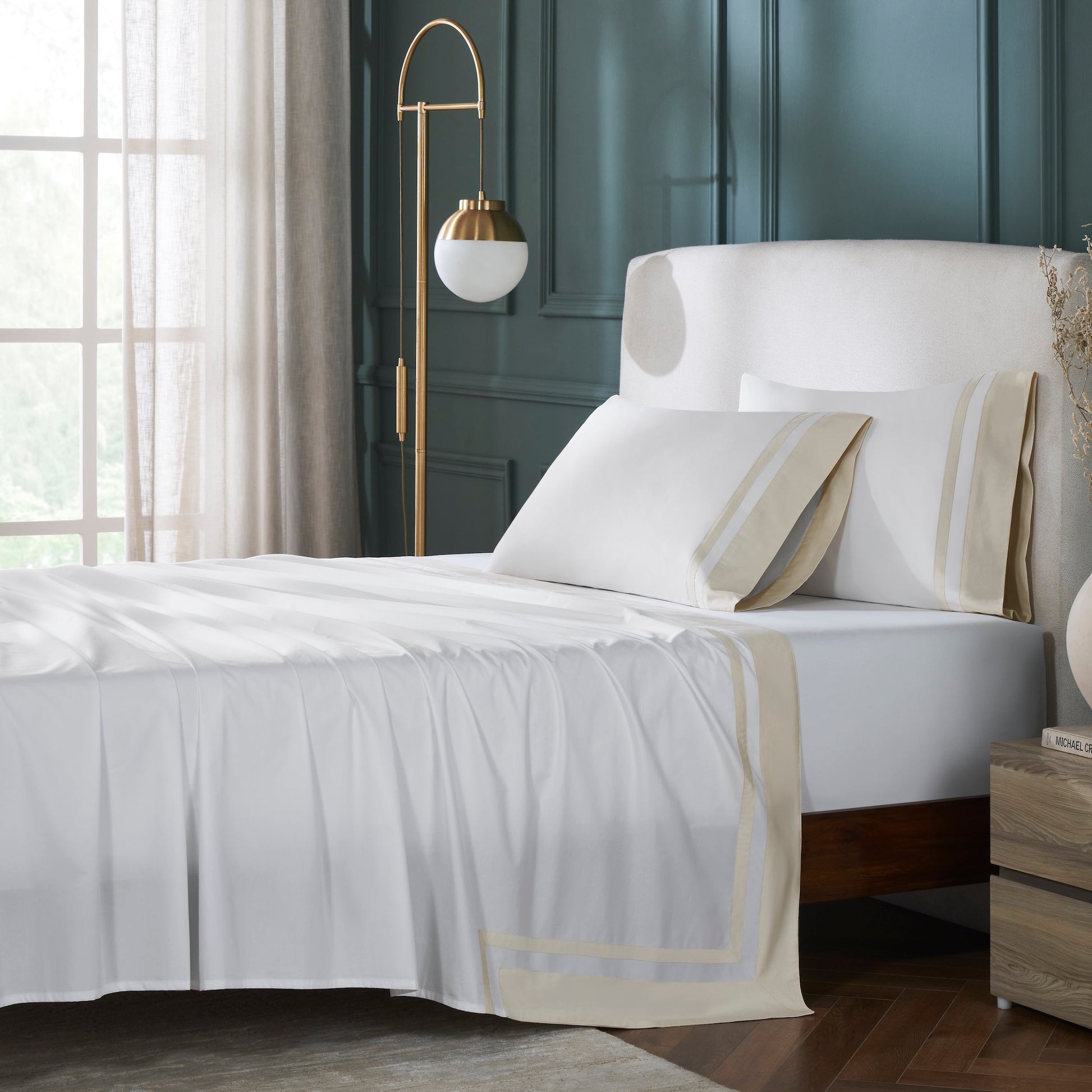 XFT-544-3980_2|White 100% cotton sheets set with decorative beige and white stripe border on flat sheet and pillowcases.