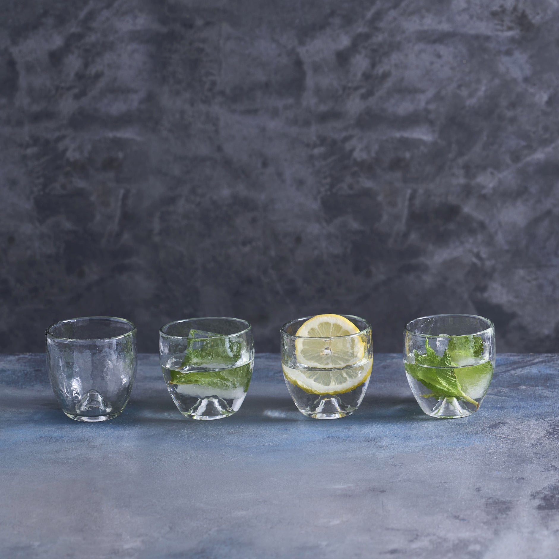 Pebbled Punt Glasses - Set of 4