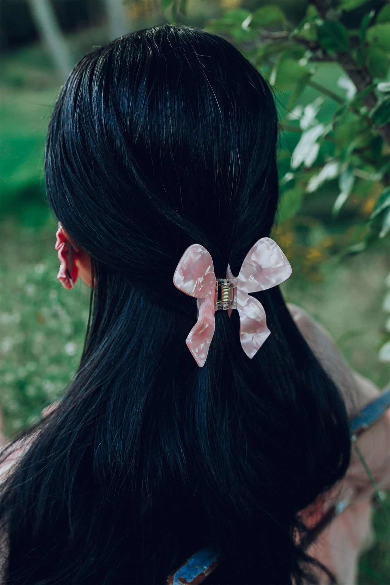 Bow Claw in Pink