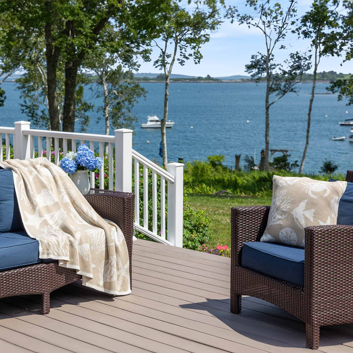 in2green Eco Throw Cotton Sustainable Knit Throw Blanket | Coastal - Sea Life 753275975121 BL01CSL1
