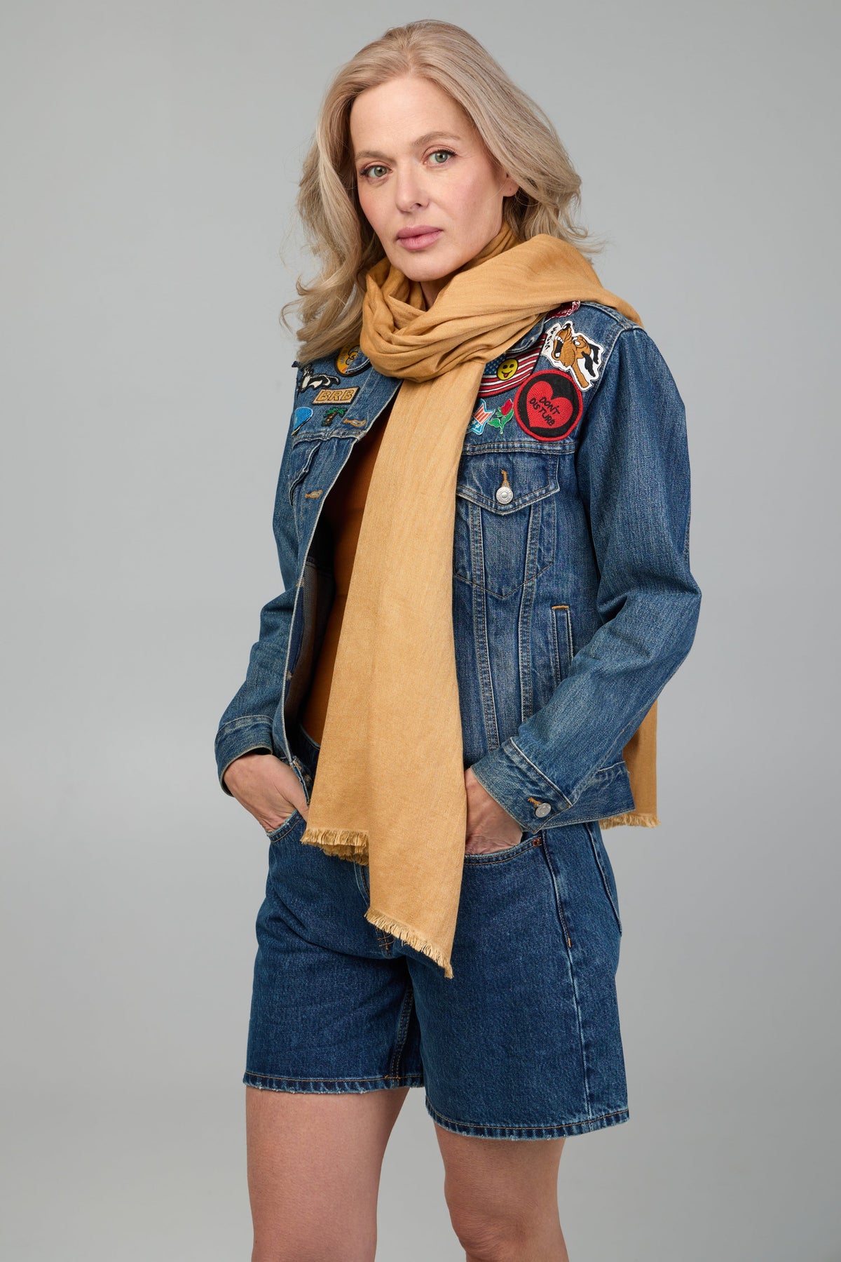 Cashmere A Silk Scarf With Eyelash Fringe - Blanched Almond