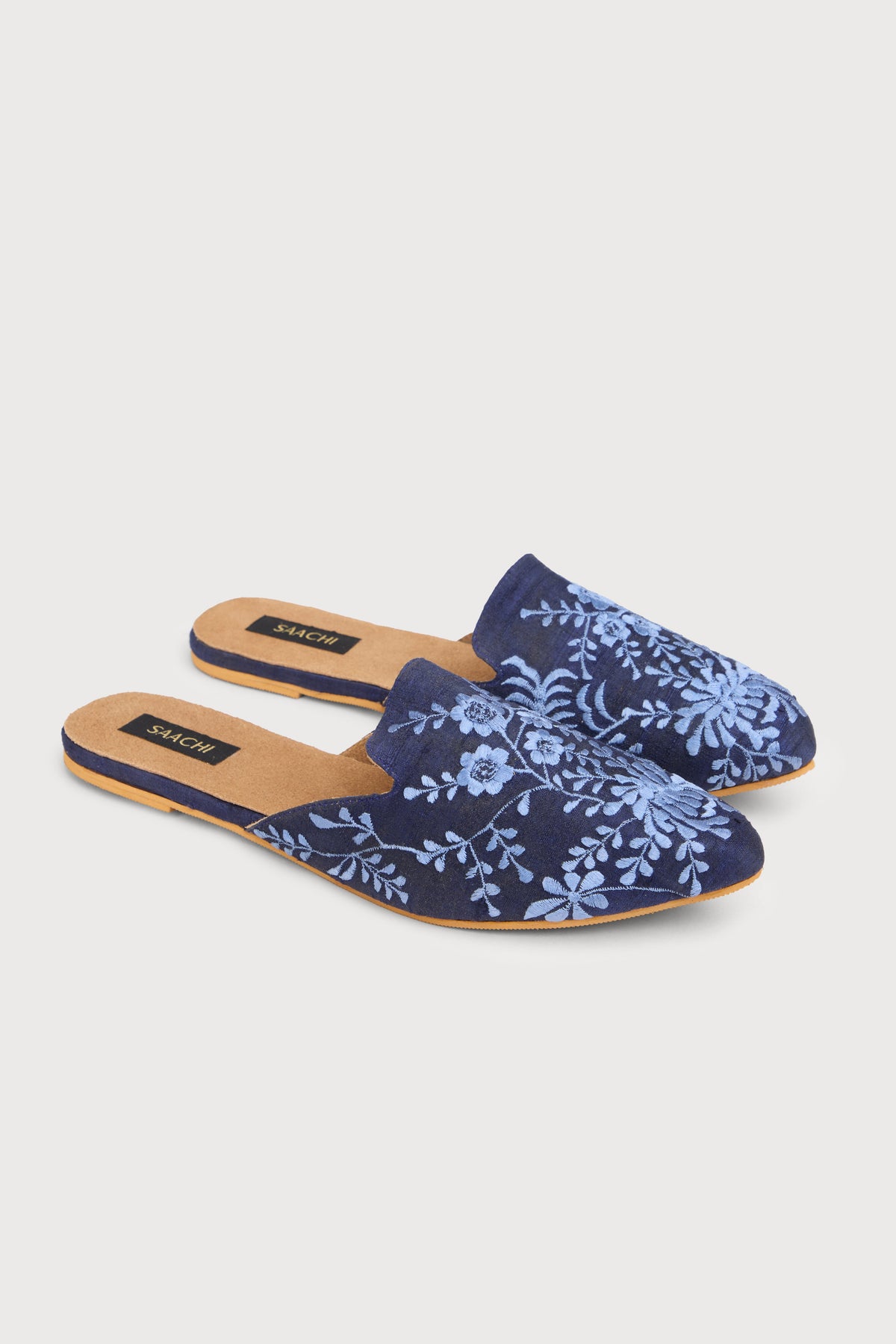 Flower and Leaf Motif Shoe Pointed Flat Mule - Navy