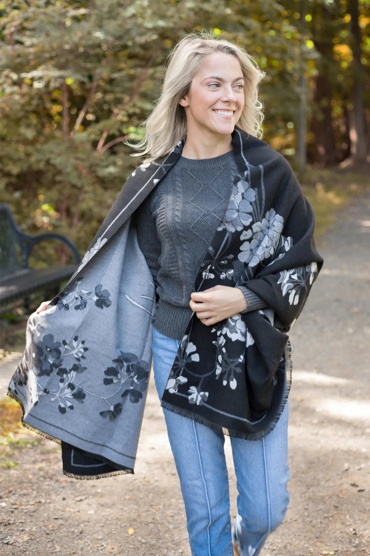 Reversible Floral Scarf For Winter - Black
