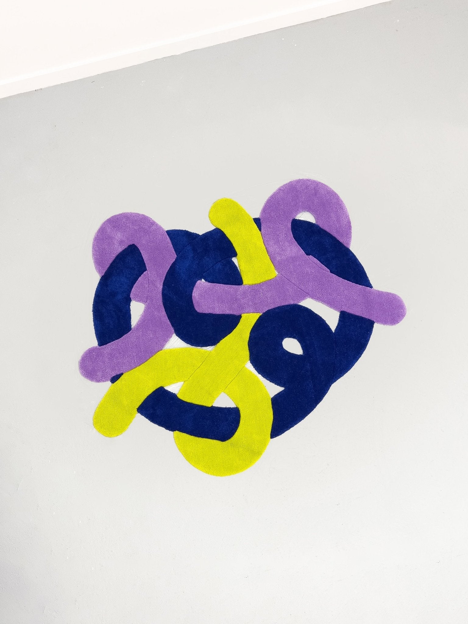 The Entwine Rug Large - Form&Seek