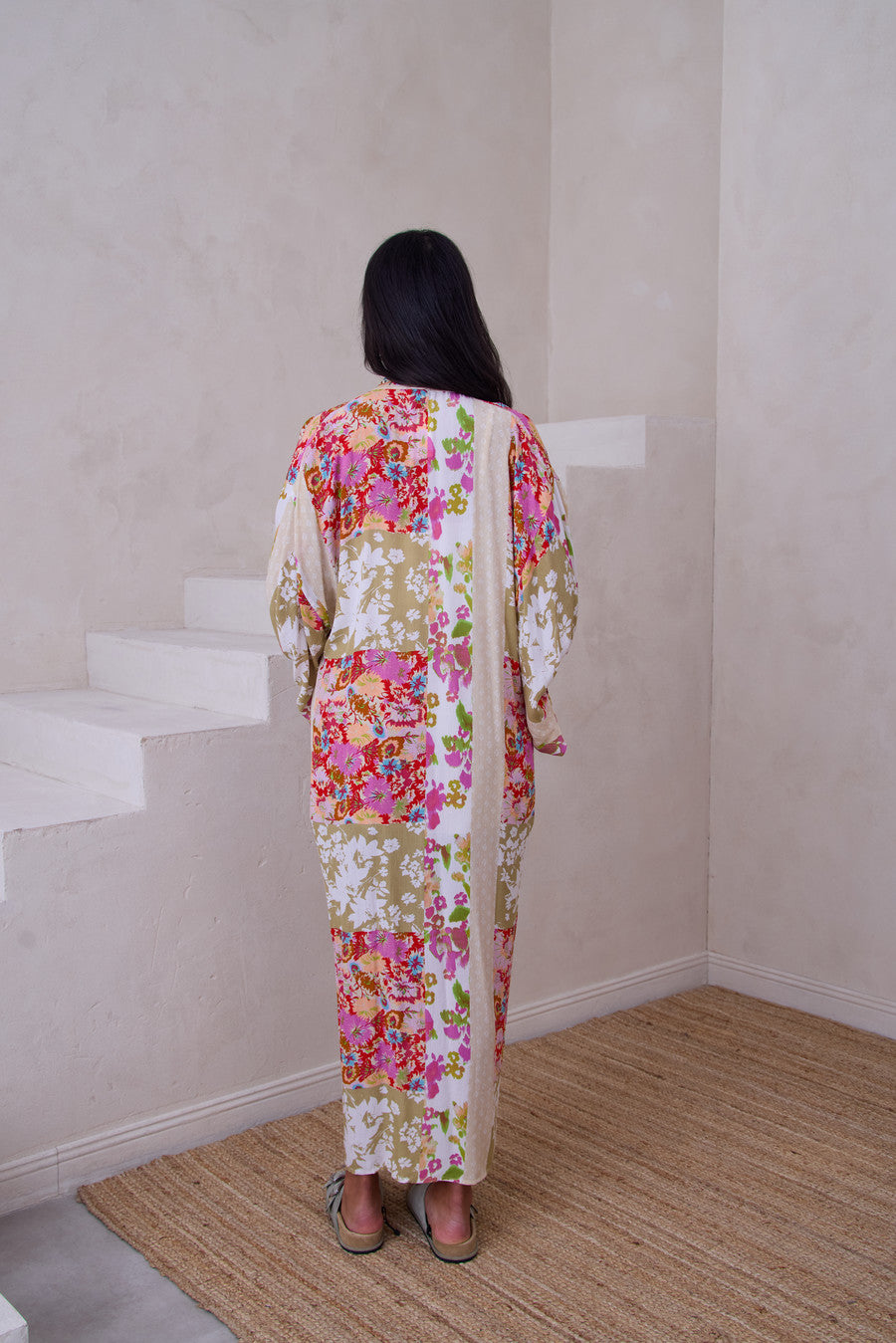 Lace Embroidered Floral Kimono - Pink