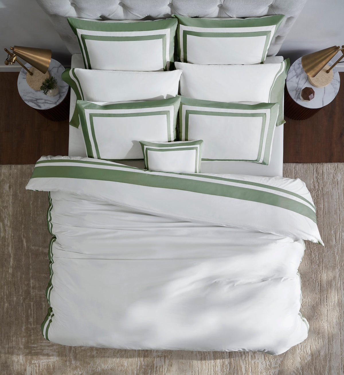 DT-069-10692_5|Close-up of a crisp white duvet cover showing delicate button closures, highlighting attention to detail and quality.