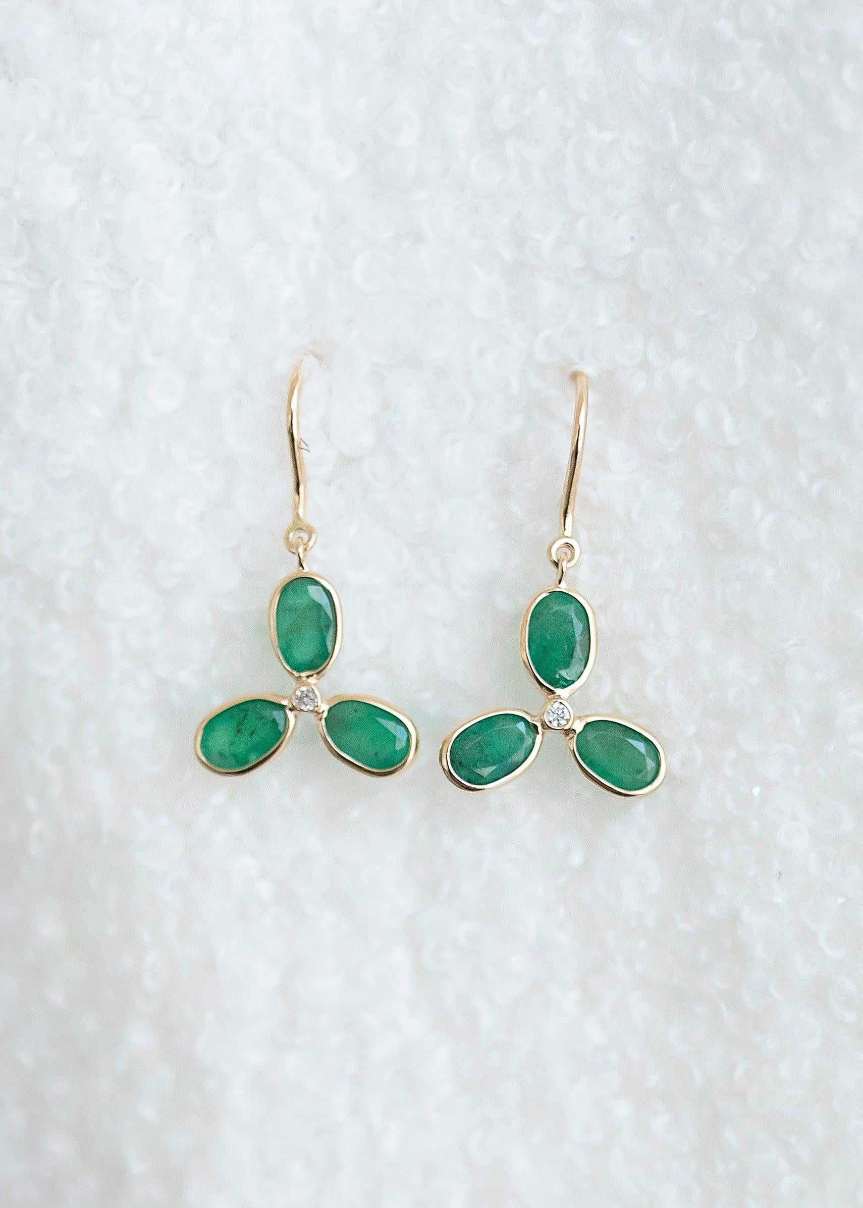 Enchanted Forest Earnings minimal everyday fine jewelry in solid gold and sterling 925 silver with natural gemstones.