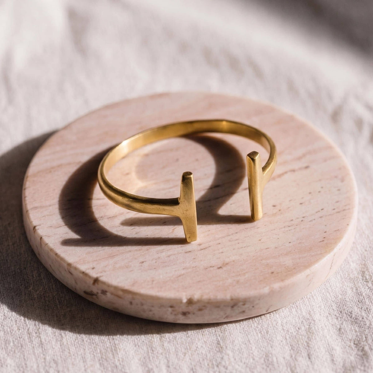 Double T Wrap Brass Bracelet | Simba Ecodunia