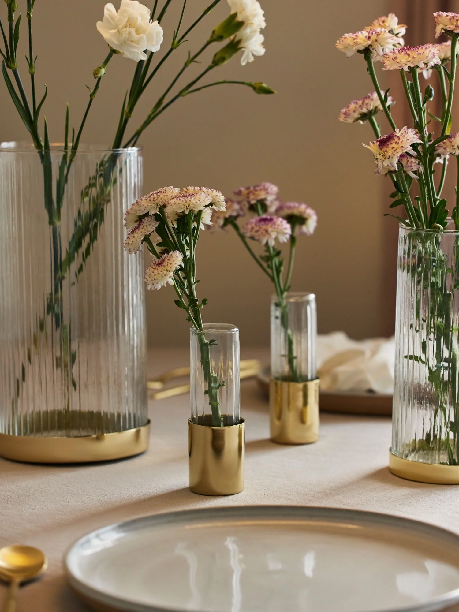 Fleck Fluted Glass Bud Vase - Thumbnail 4