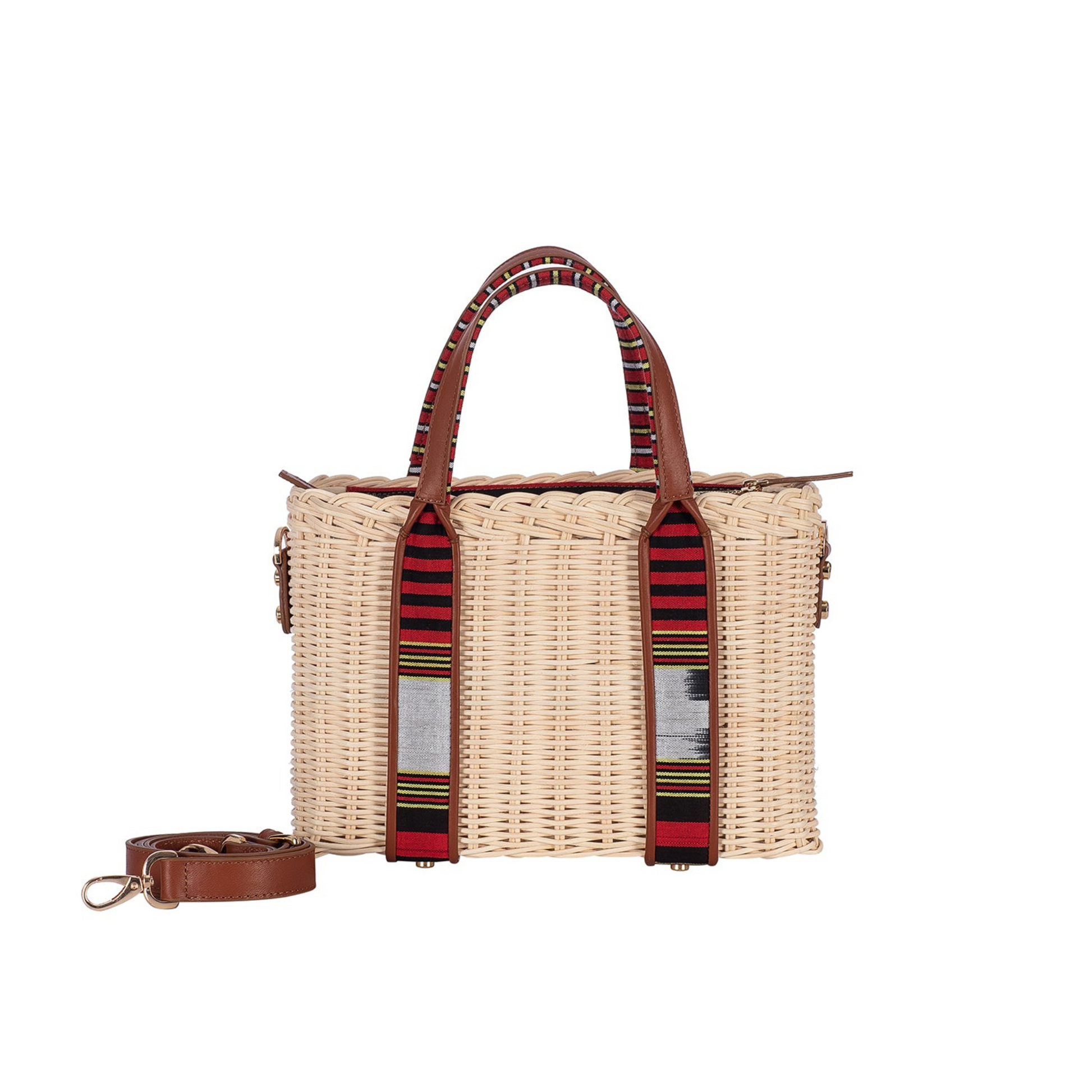Purki can be worn as a handbag and shoulder bag