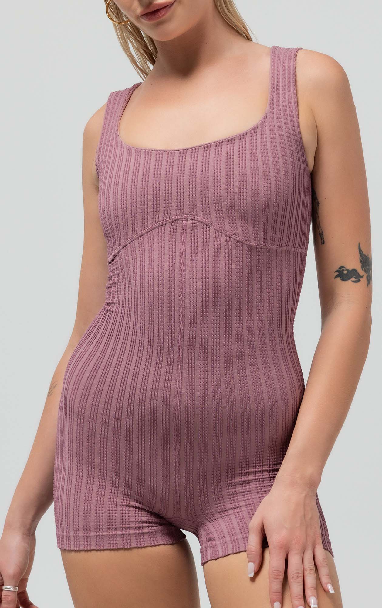 MAUVE