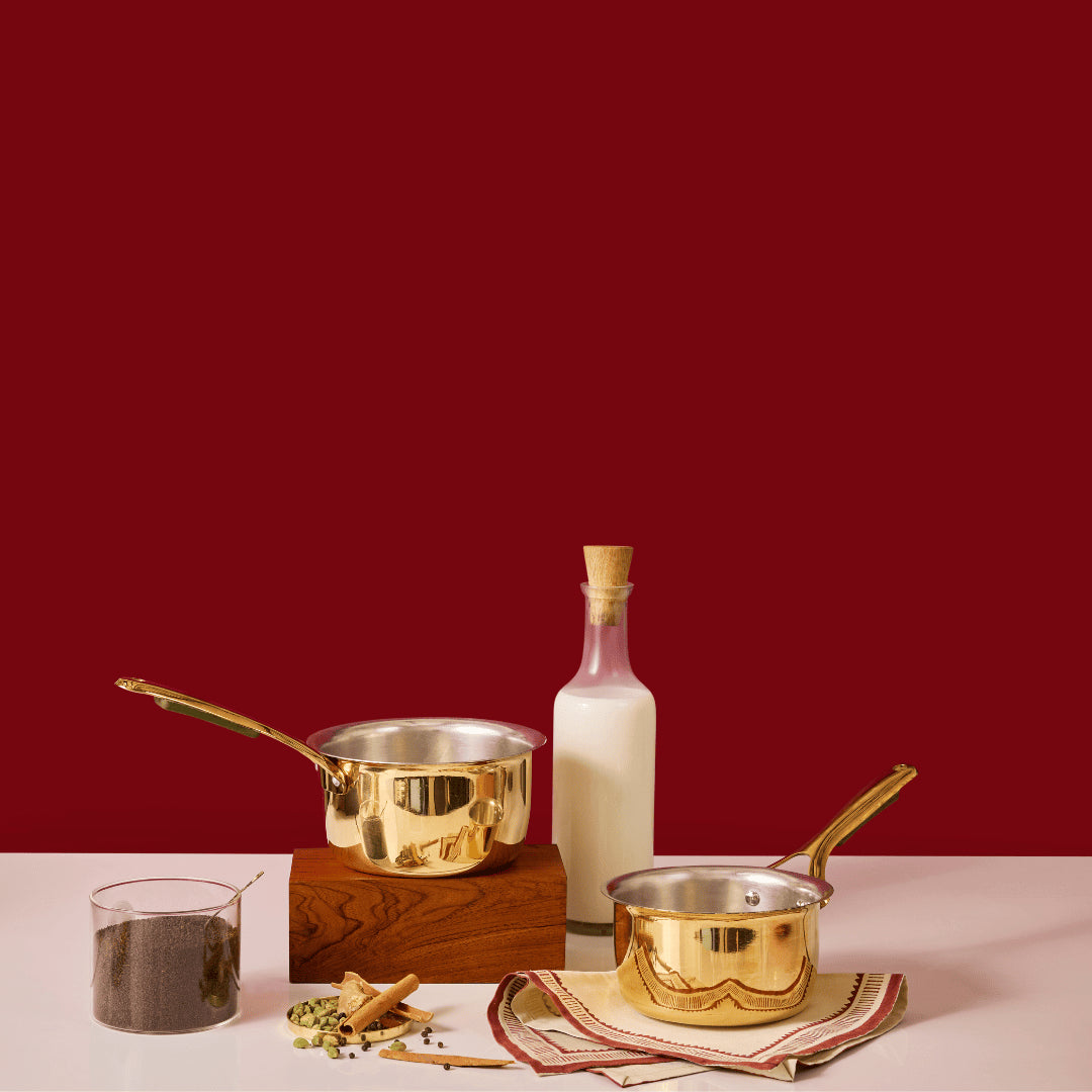 Brass Saucepan with insulated handle P-TAL