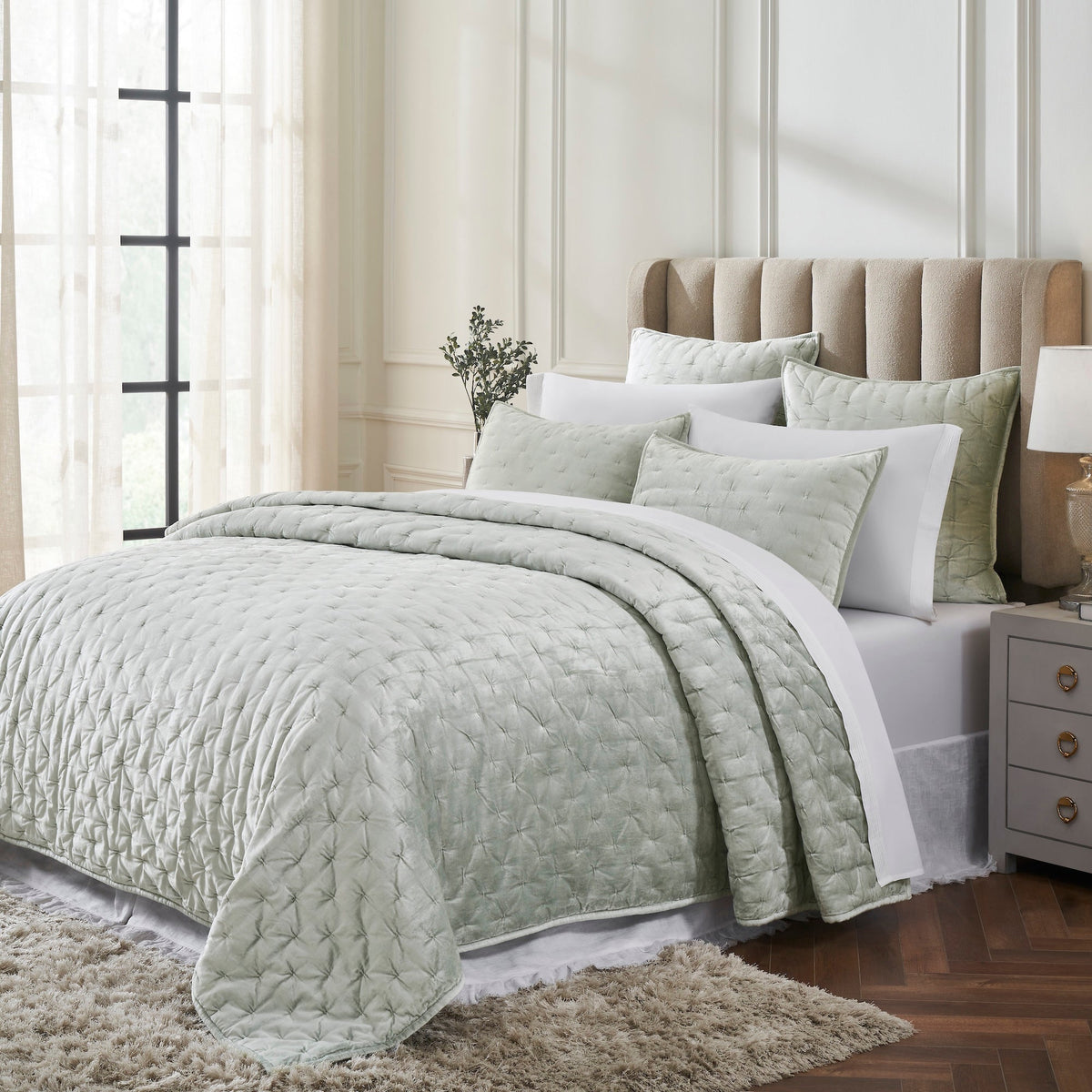 QT-371-11898_2|Elegant mint green velvet-look quilt and pillows on a bed, creating a sophisticated and luxurious bedroom ensemble.