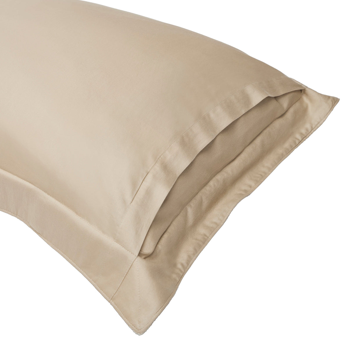 KS-053-2036_2|Classic smooth beige sateen duvet cover, breathable and soft, perfect for timeless bedroom elegance and comfort.
