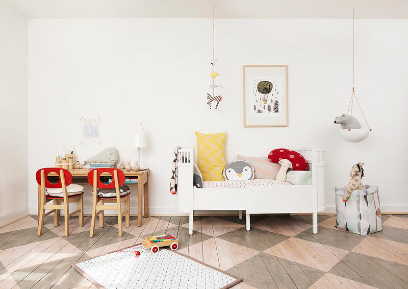 Small Pif Paf Puf Hanging Storage In White Design By Oyoy 3